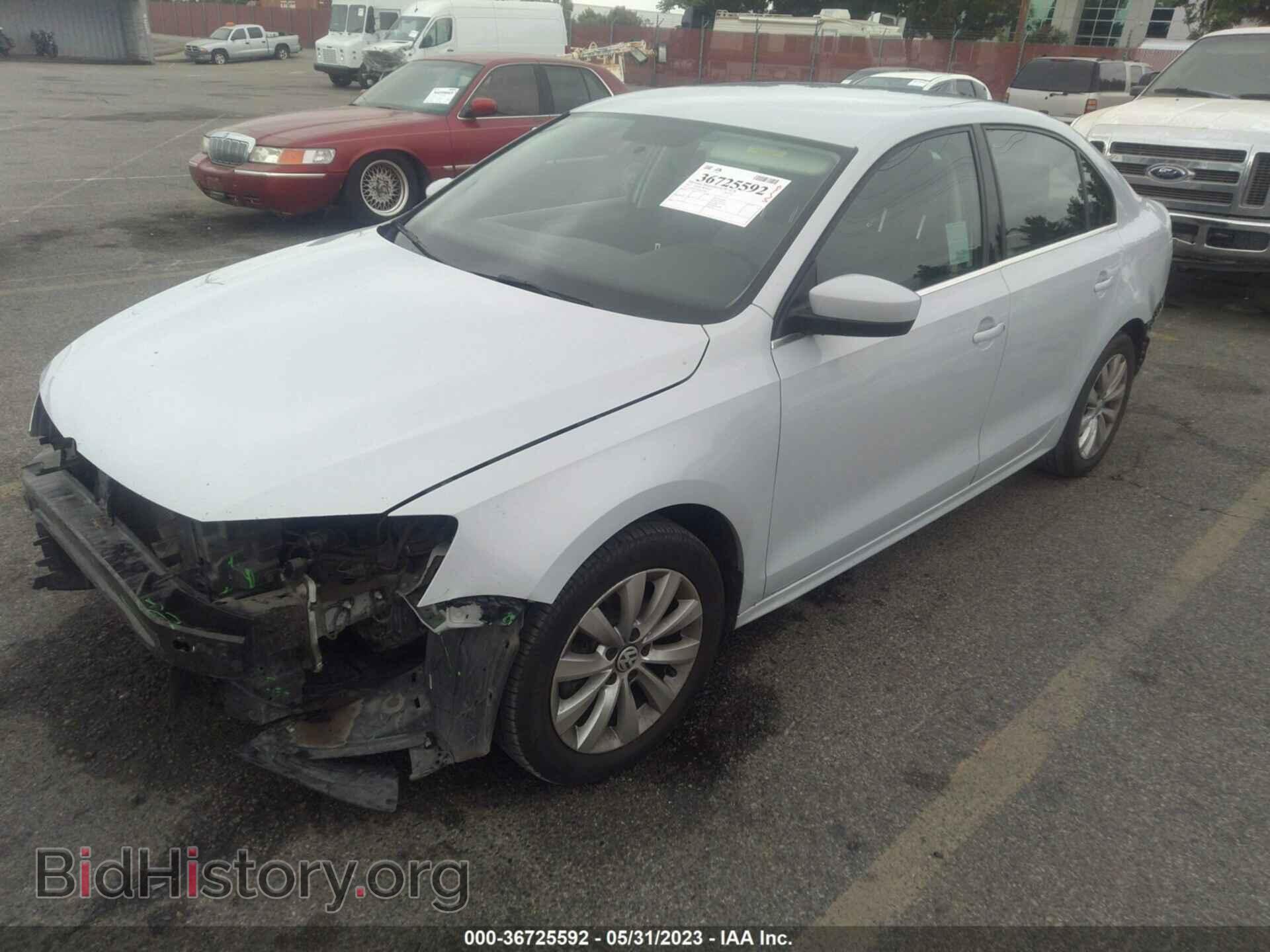 2017 VOLKSWAGEN JETTA - VIN: 3VW2B7AJ5HM316440 - Фото 2