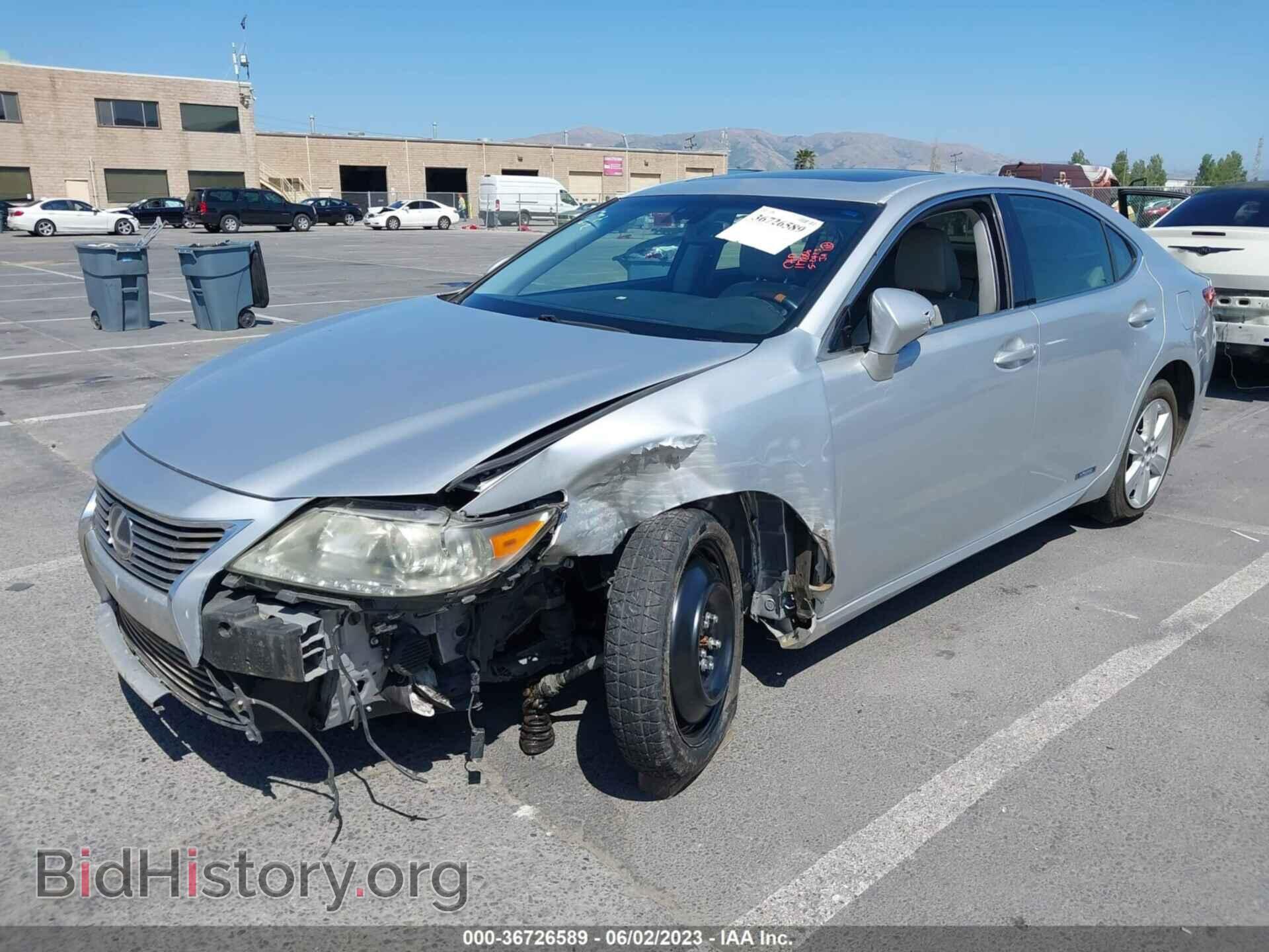 2013 LEXUS ES 300H - VIN: JTHBW1GG3D2019392 - Фото 2