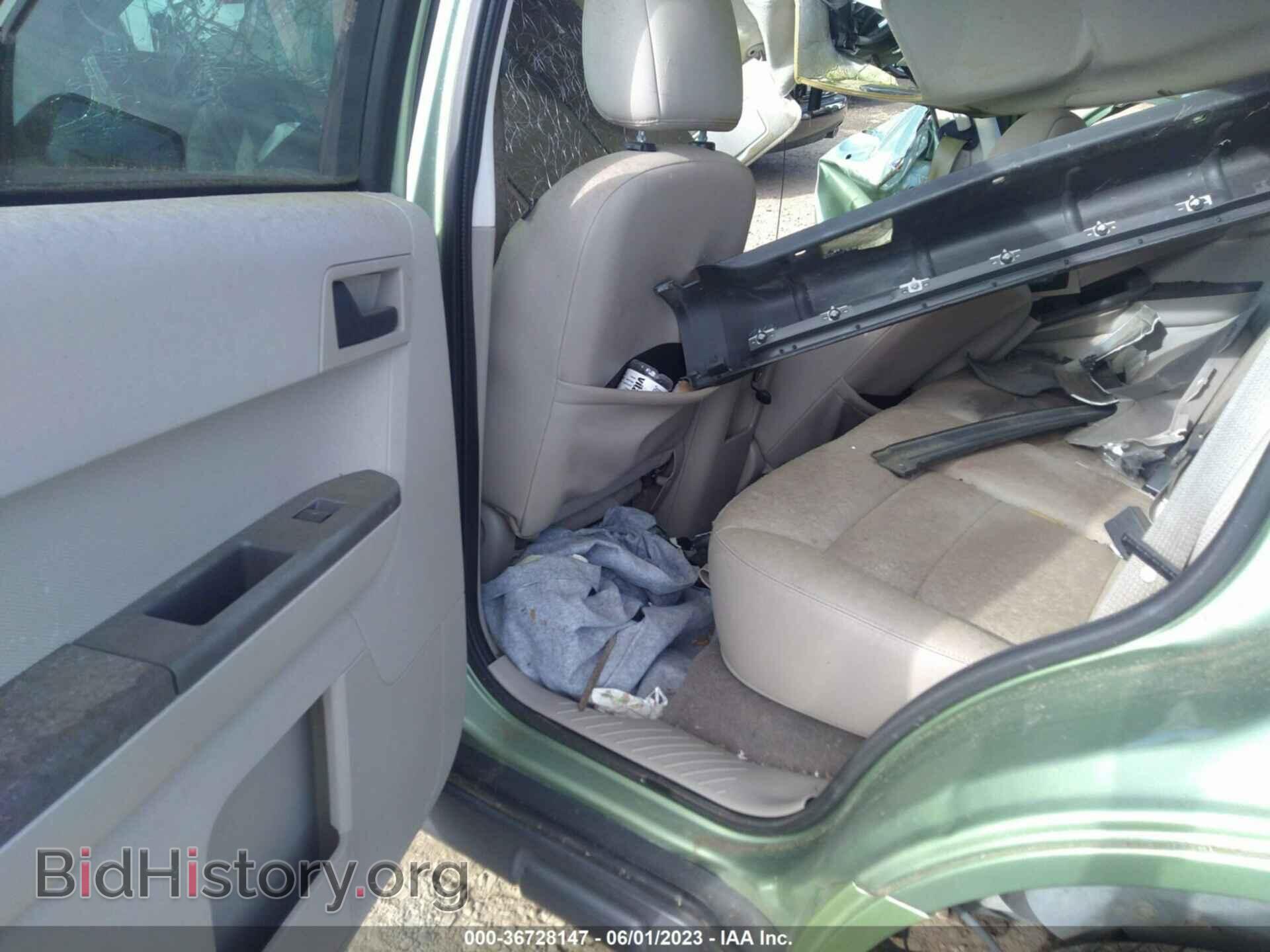 2008 FORD ESCAPE - VIN: 1FMCU93148KB05906 - Фото 8
