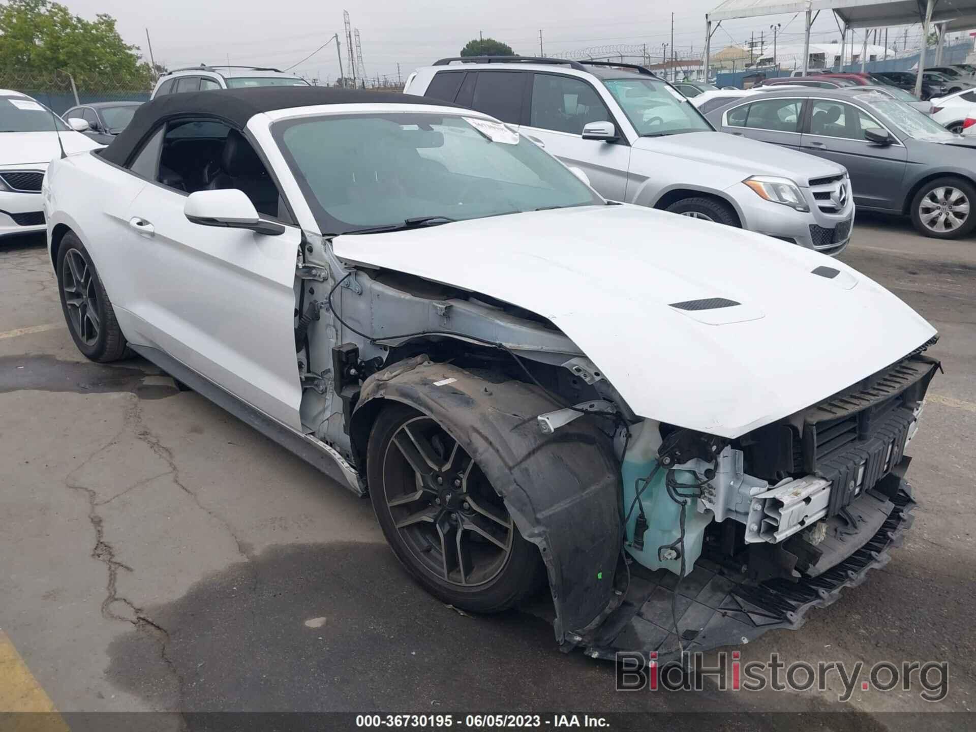 Photo 1FATP8UH9J5139013 - FORD MUSTANG 2018