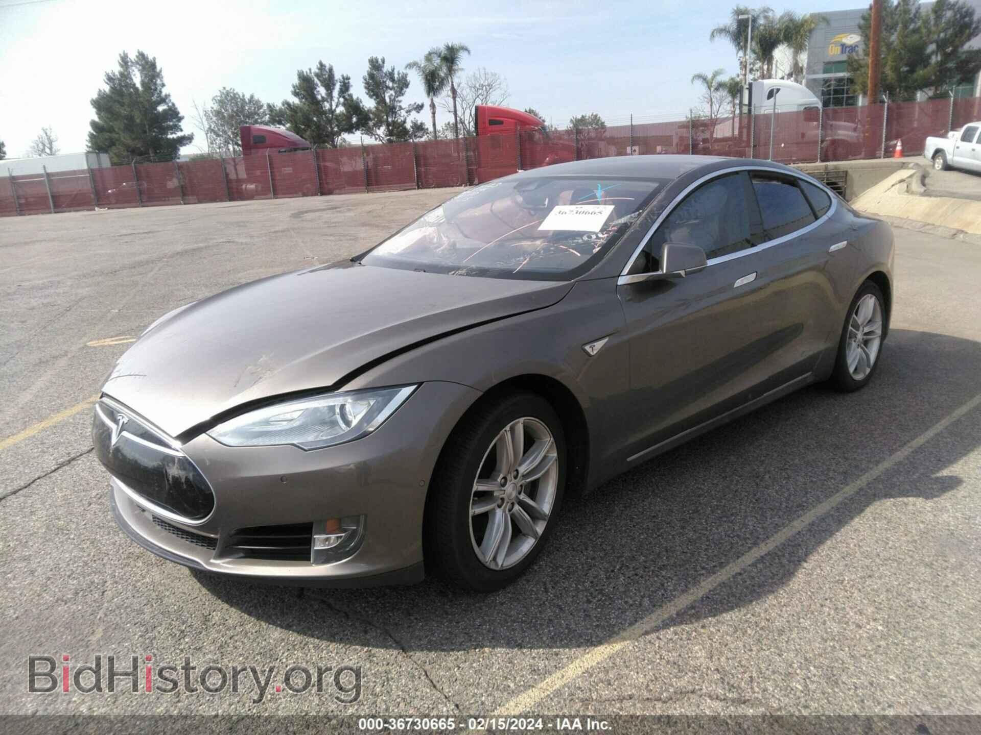 2015 TESLA MODEL S - VIN: 5YJSA1E19FF103733 - Photo 2