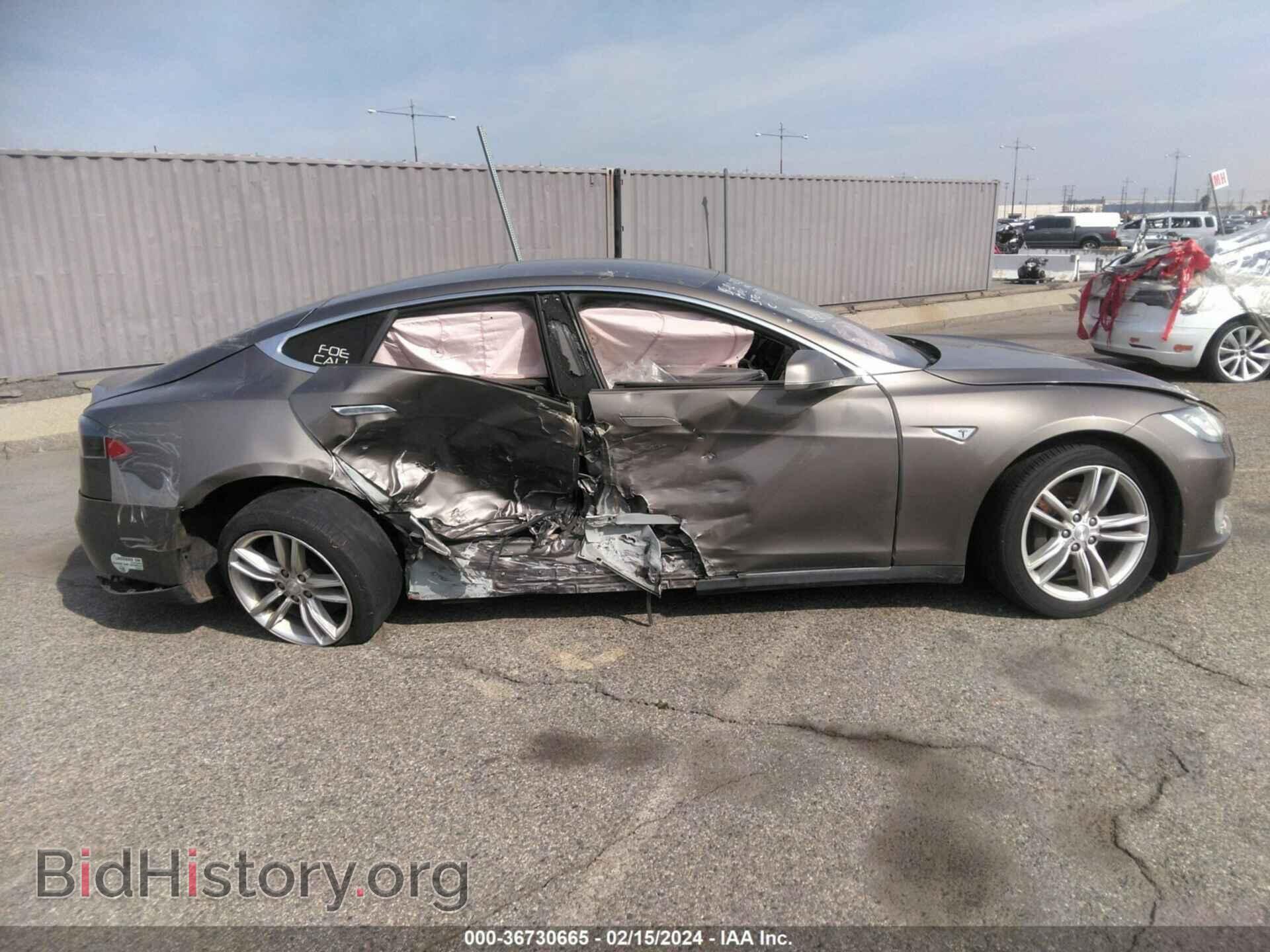 2015 TESLA MODEL S - VIN: 5YJSA1E19FF103733 - Photo 12