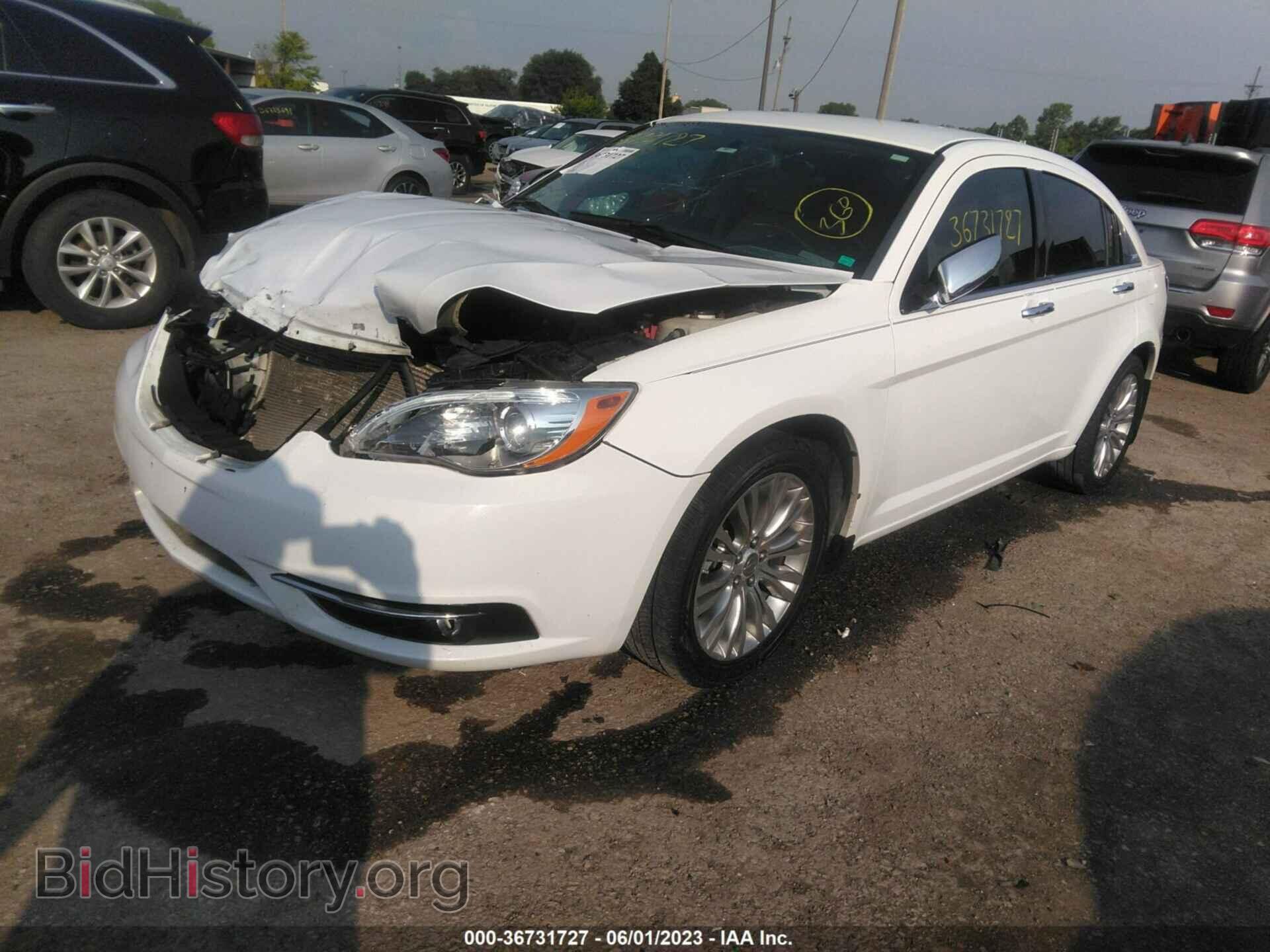 2012 CHRYSLER 200 - VIN: 1C3CCBCBXCN277411 - Photo 2
