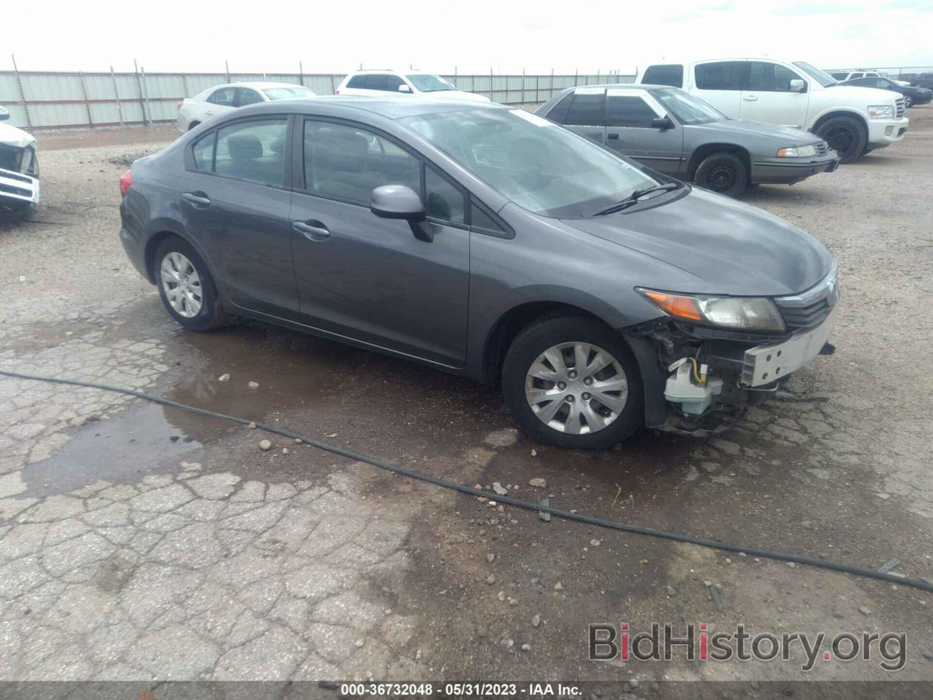 Photo 2HGFB2F53CH327626 - HONDA CIVIC SDN 2012