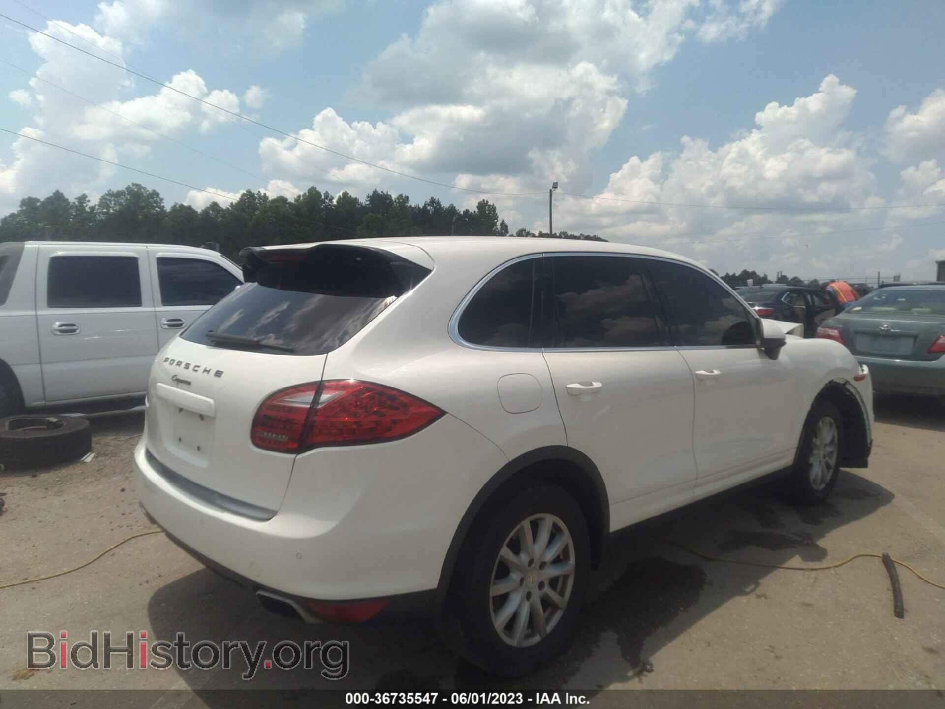 2011 PORSCHE CAYENNE - VIN: WP1AA2A29BLA08725 - Фото 4