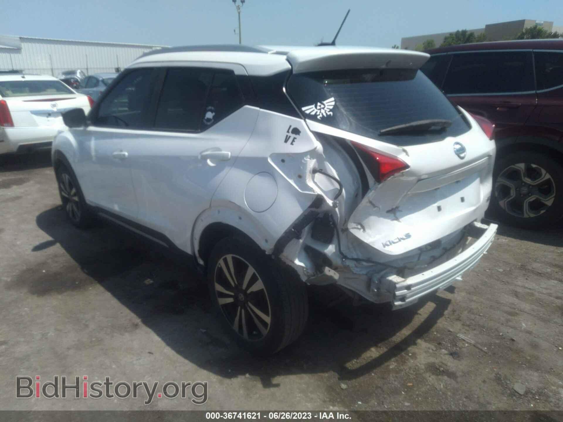 2019 NISSAN KICKS - VIN: 3N1CP5CU3KL531710 - Фото 3