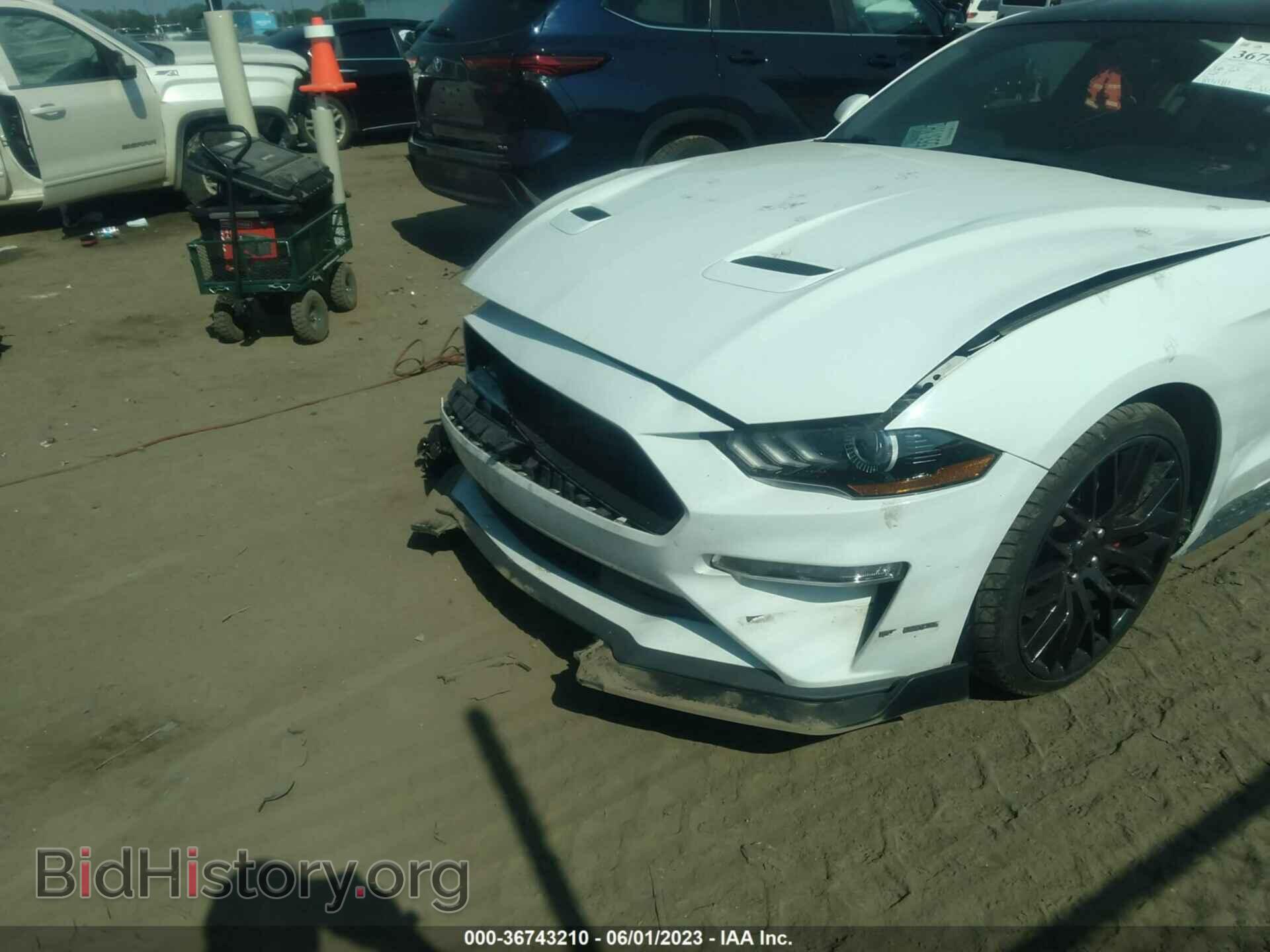 2019 FORD MUSTANG - VIN: 1FA6P8TH4K5166815 - Фото 6