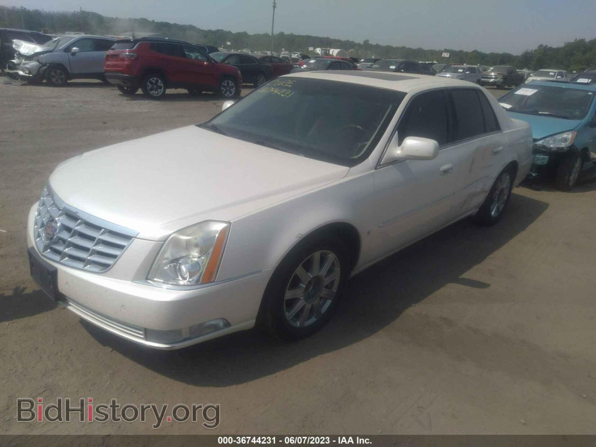 2007 CADILLAC DTS - VIN: 1G6KD57YX7U211024 - Фото 2