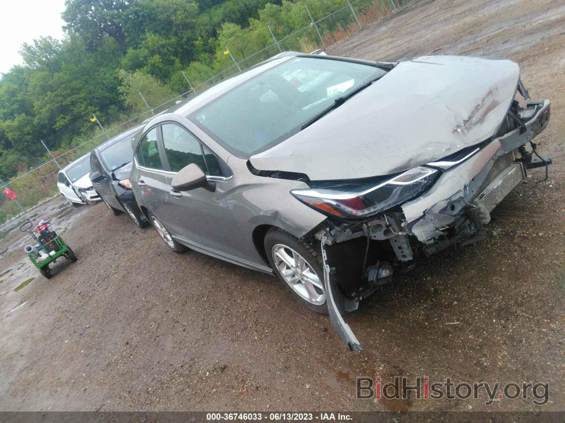 Photo 3G1BD6SM9JS526131 - CHEVROLET CRUZE 2018