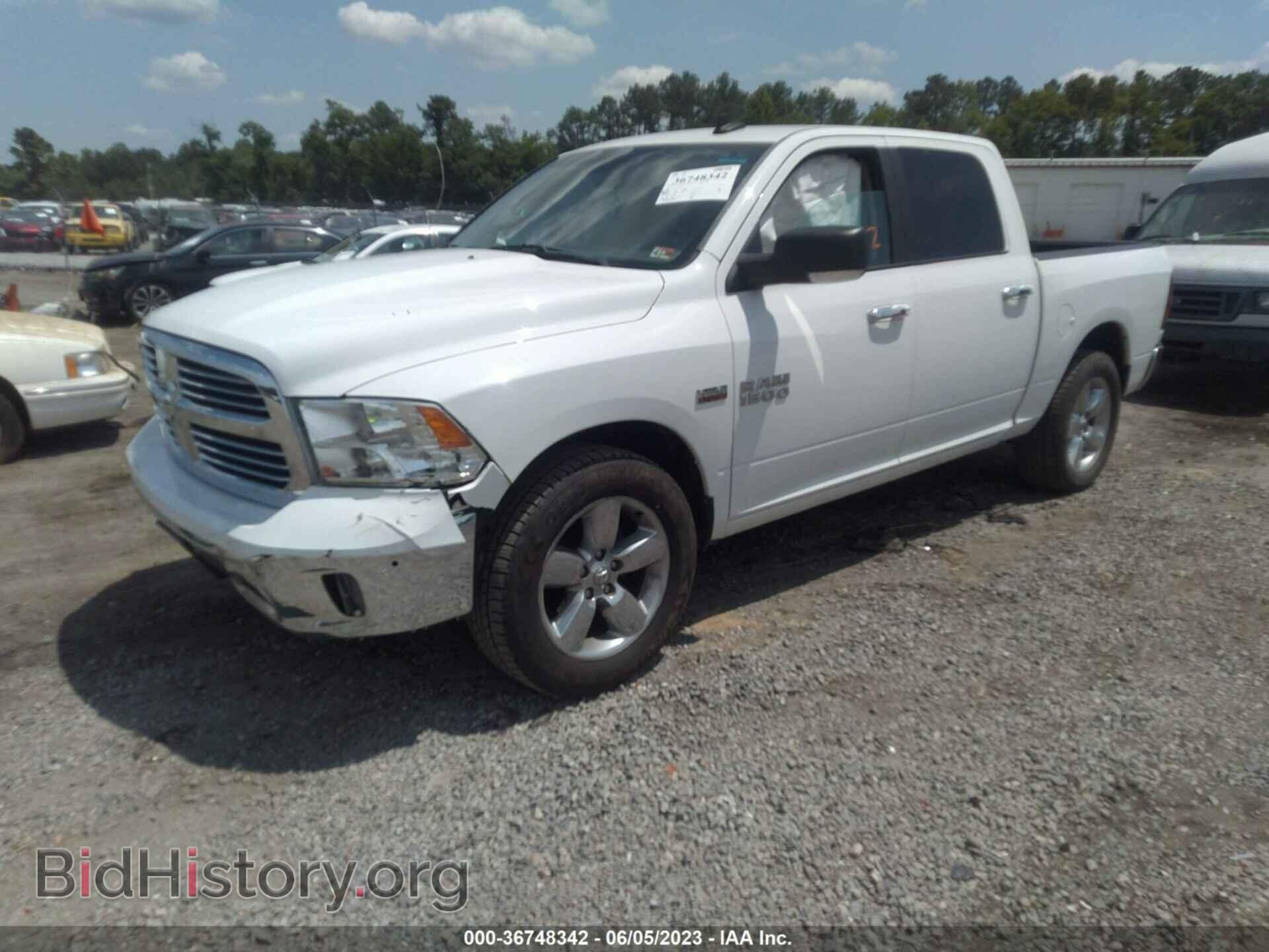 2018 RAM 1500 - VIN: 3C6RR7LT0JG226815 - Фото 2