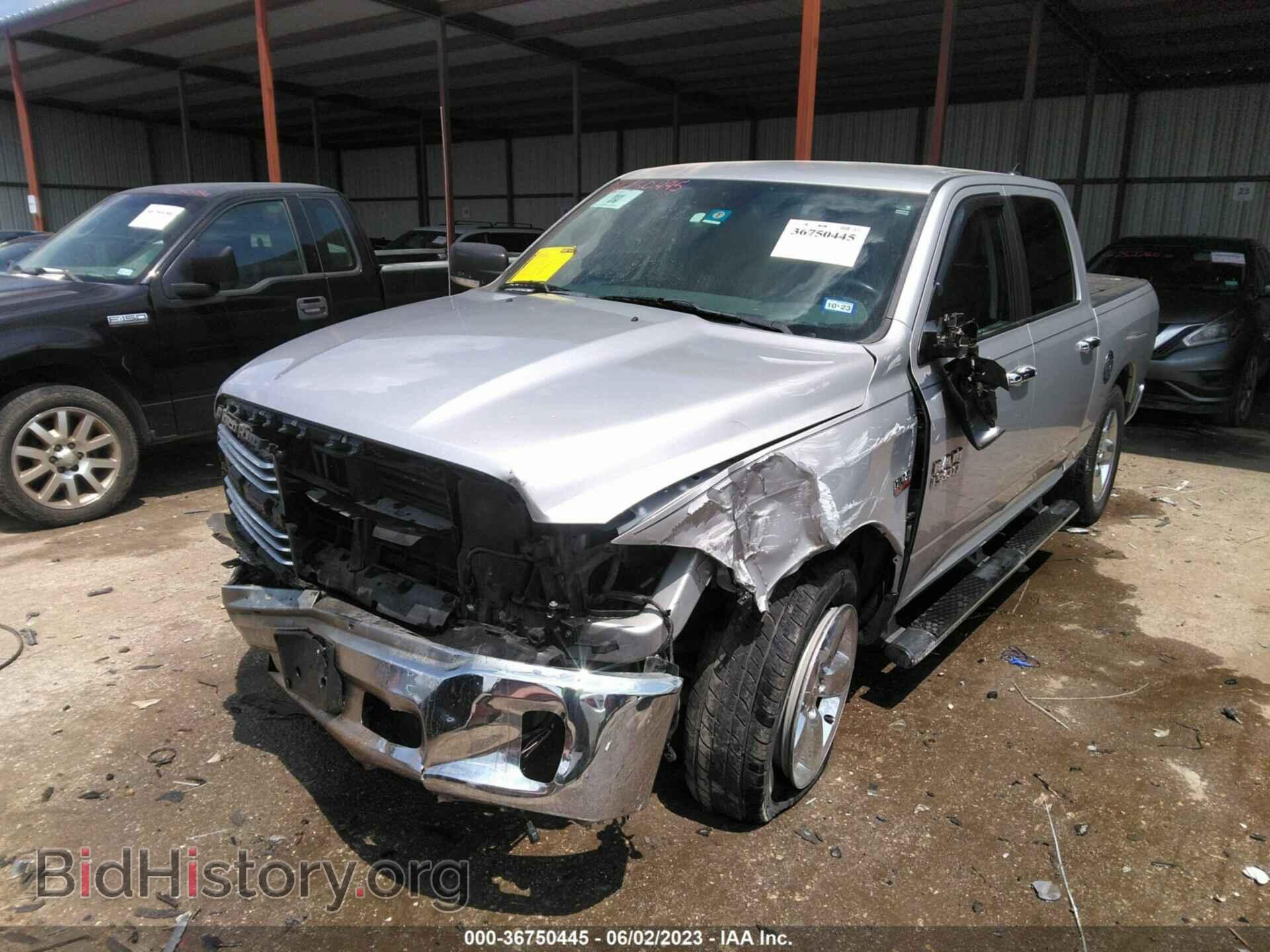 2015 RAM 1500 - VIN: 1C6RR6LT7FS608222 - Фото 2