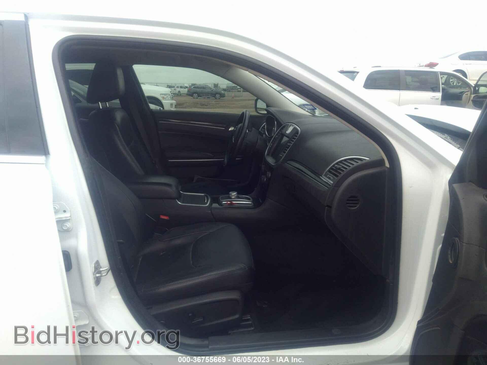 2015 CHRYSLER 300 - VIN: 2C3CCAAG8FH772583 - Фото 5
