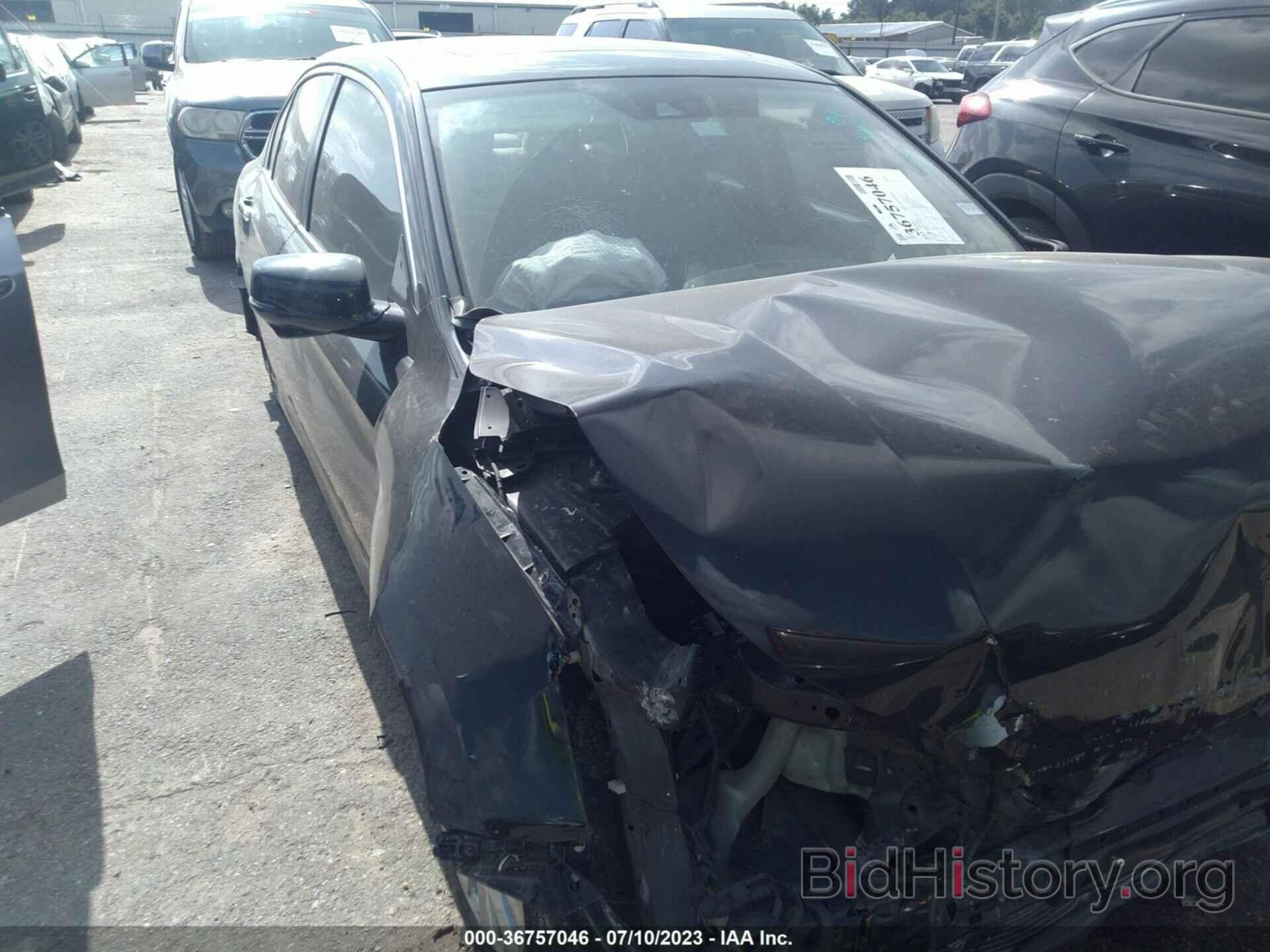 Photo 1HGCR2F80FA076303 - HONDA ACCORD SEDAN 2015