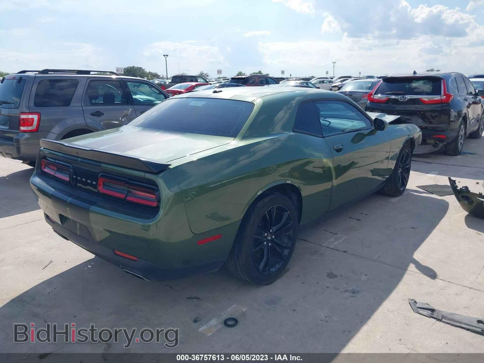 2018 DODGE CHALLENGER - VIN: 2C3CDZAG1JH334721 - Фото 4