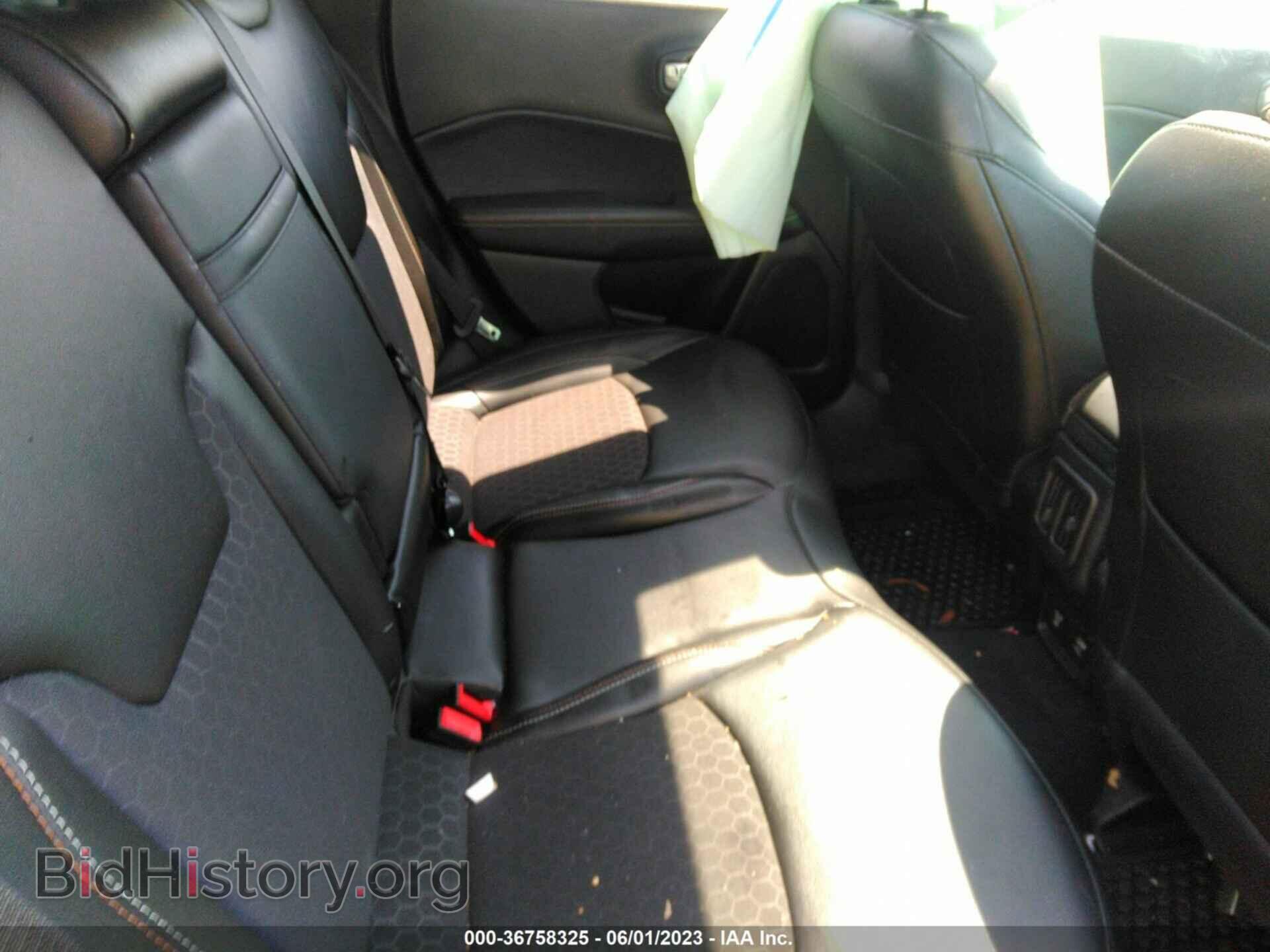 2019 JEEP COMPASS - VIN: 3C4NJDBB2KT735626 - Фото 8