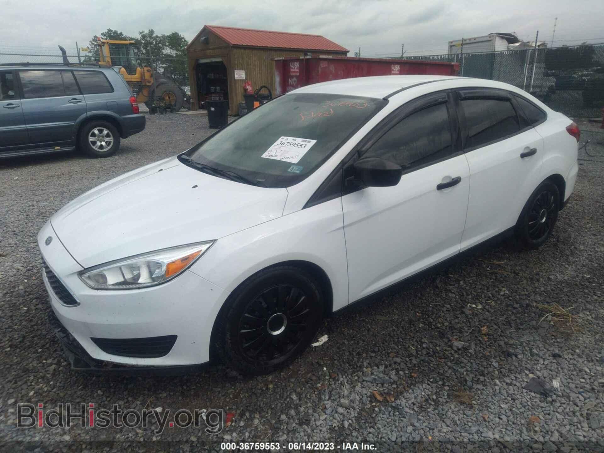 2017 FORD FOCUS - VIN: 1FADP3E2XHL295181 - Photo 2