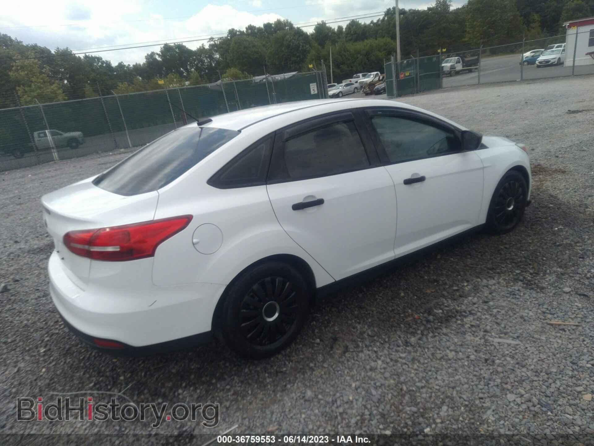 2017 FORD FOCUS - VIN: 1FADP3E2XHL295181 - Photo 4
