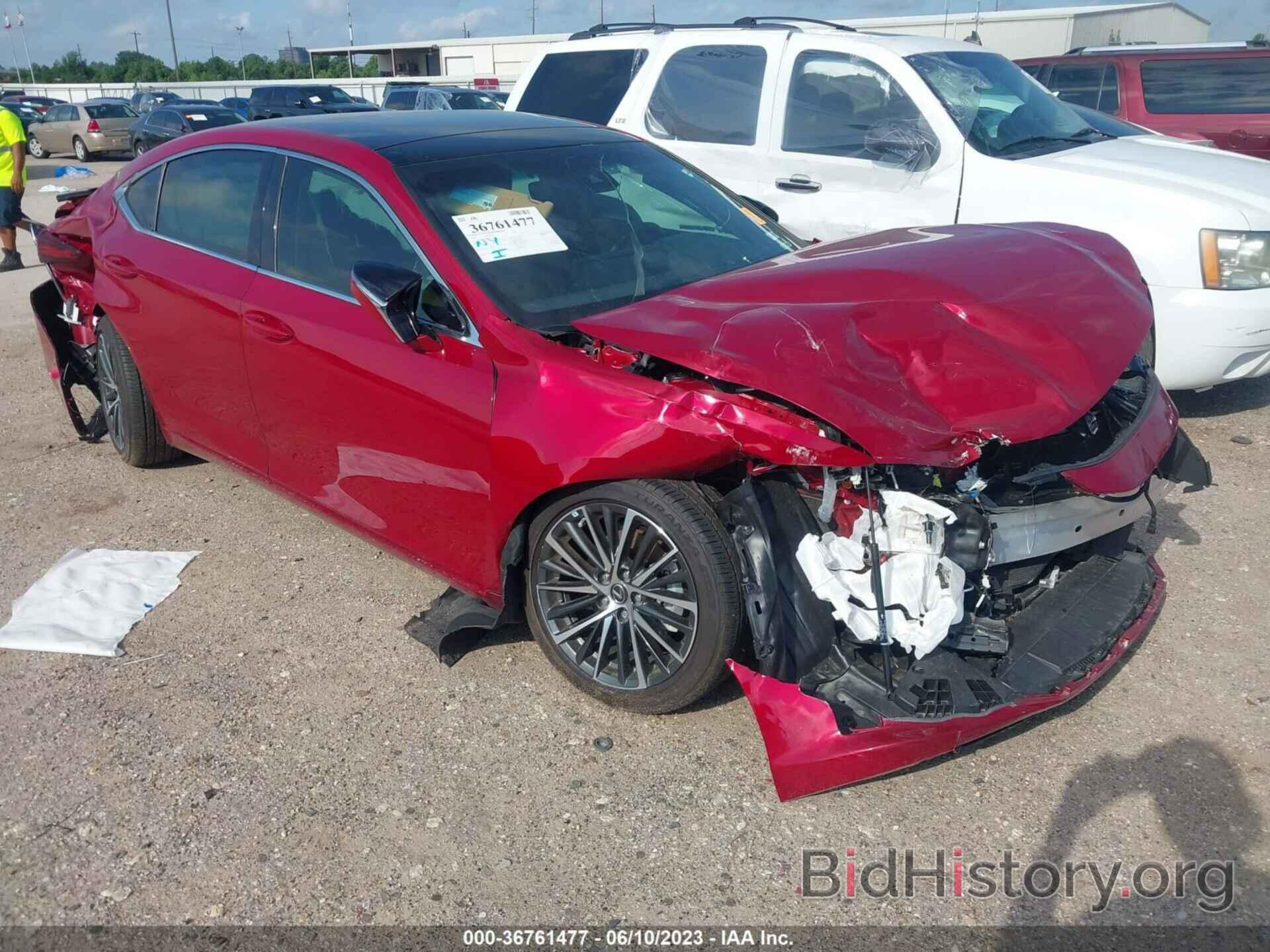 Photo 58ADZ1B12NU137335 - LEXUS ES 2022