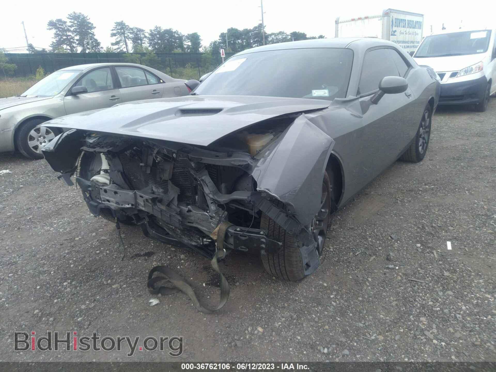 2018 DODGE CHALLENGER - VIN: 2C3CDZGG0JH252809 - Фото 2