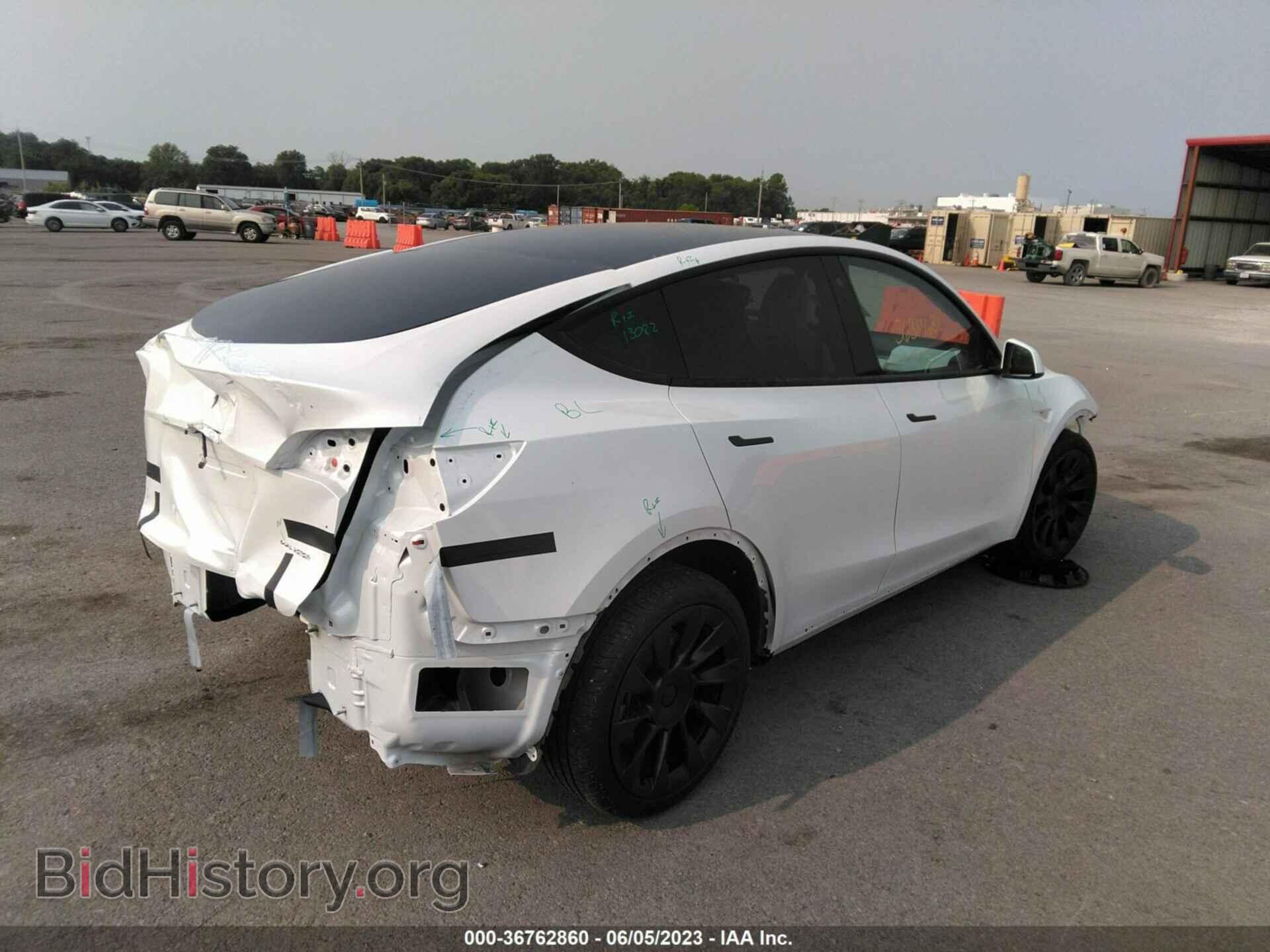 2023 TESLA MODEL Y - VIN: 7SAYGDEE2PF615366 - Фото 4