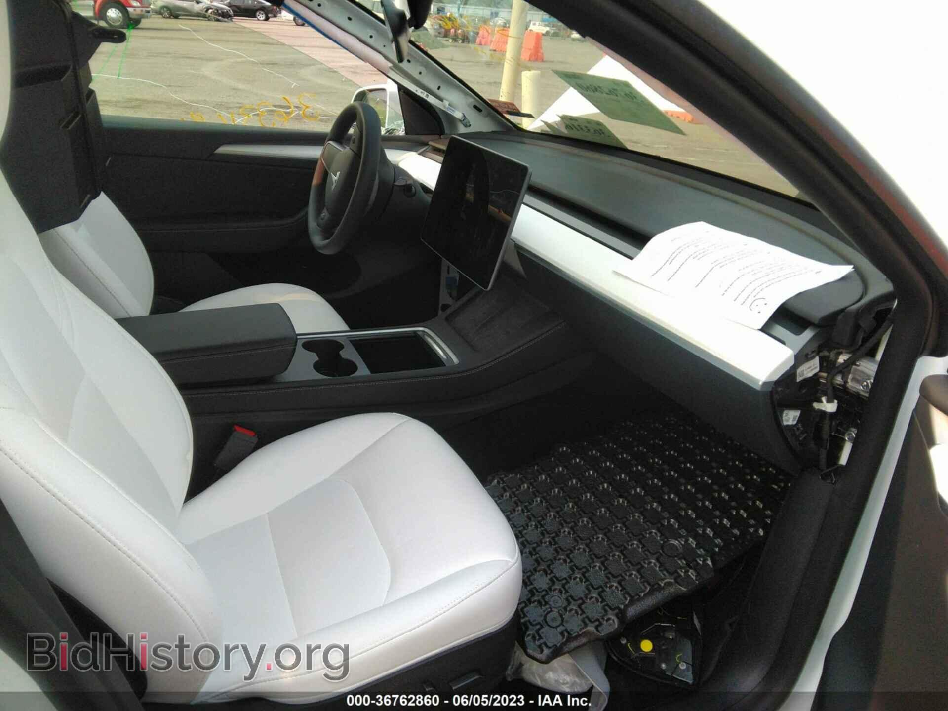 2023 TESLA MODEL Y - VIN: 7SAYGDEE2PF615366 - Фото 5