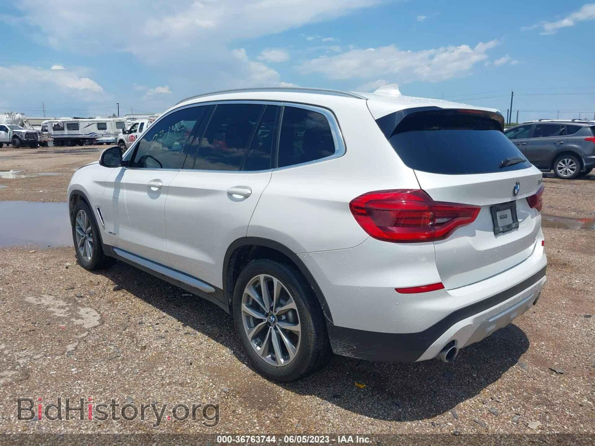 2018 BMW X3 - VIN: 5UXTR9C55JLC81454 - Фото 3