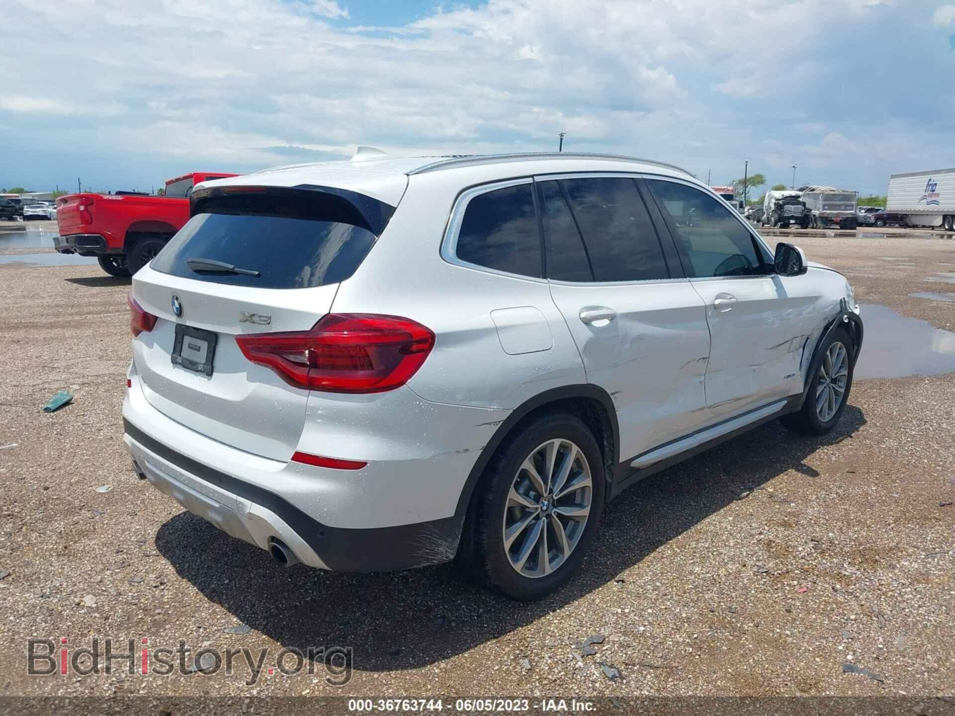 2018 BMW X3 - VIN: 5UXTR9C55JLC81454 - Фото 4