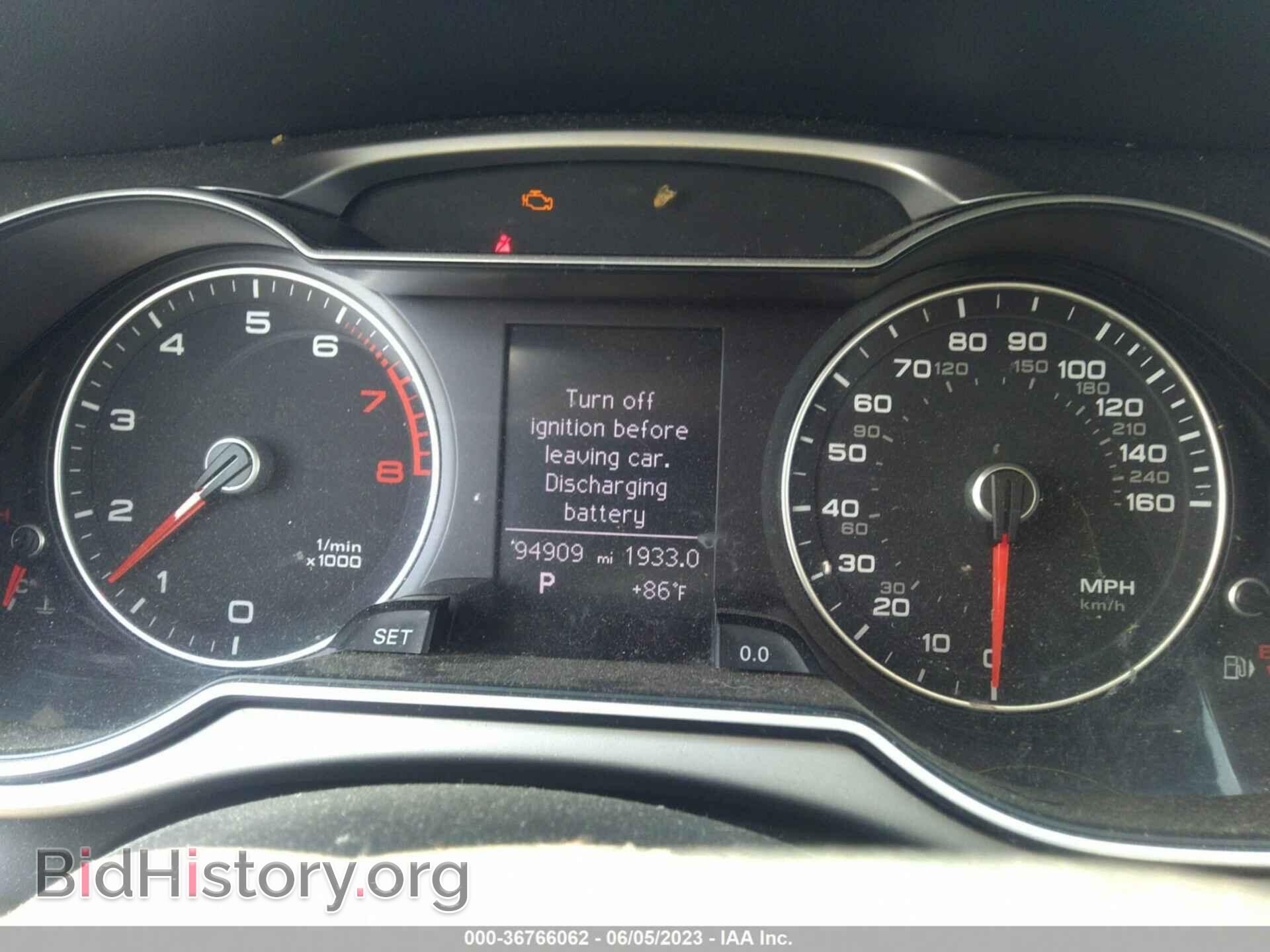 2013 AUDI A4 - VIN: WAUBFAFLXDN050327 - Фото 7