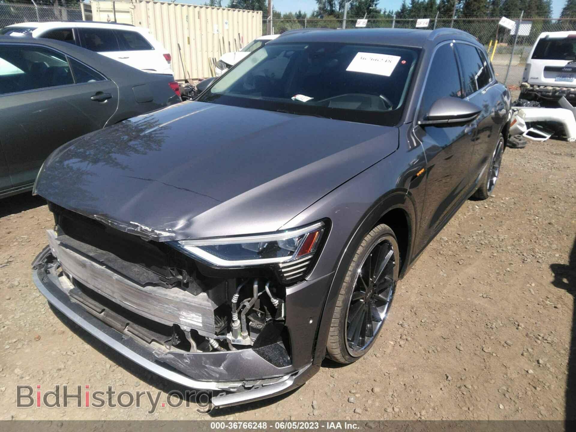 2019 AUDI E-TRON - VIN: WA1VAAGE3KB022618 - Фото 2