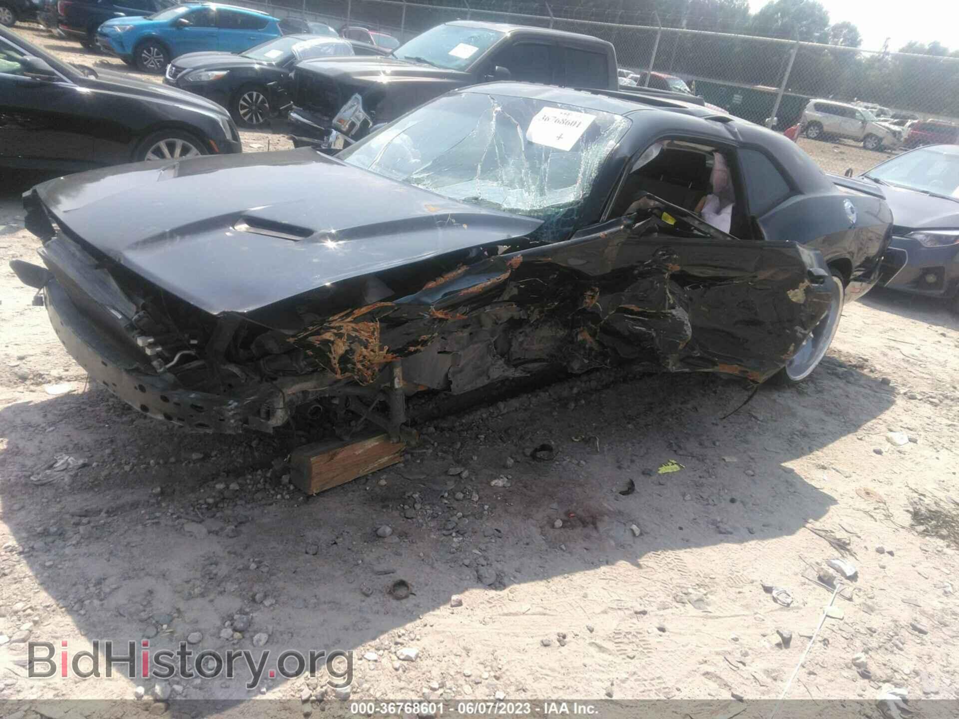 2016 DODGE CHALLENGER - VIN: 2C3CDZAG5GH256565 - Photo 2