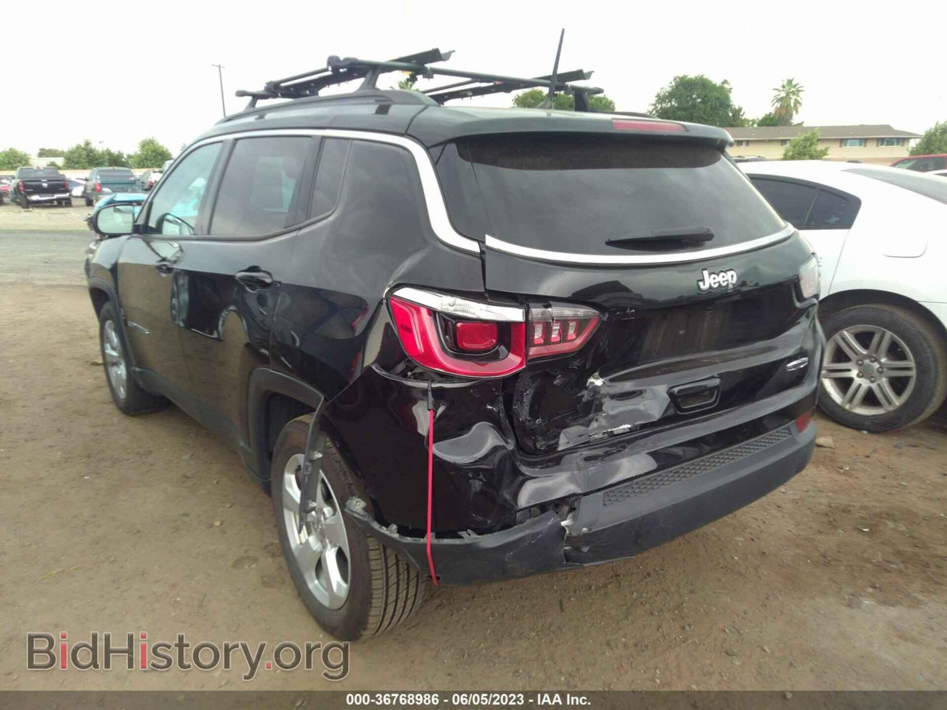 2018 JEEP COMPASS - VIN: 3C4NJCBB7JT441230 - Фото 3