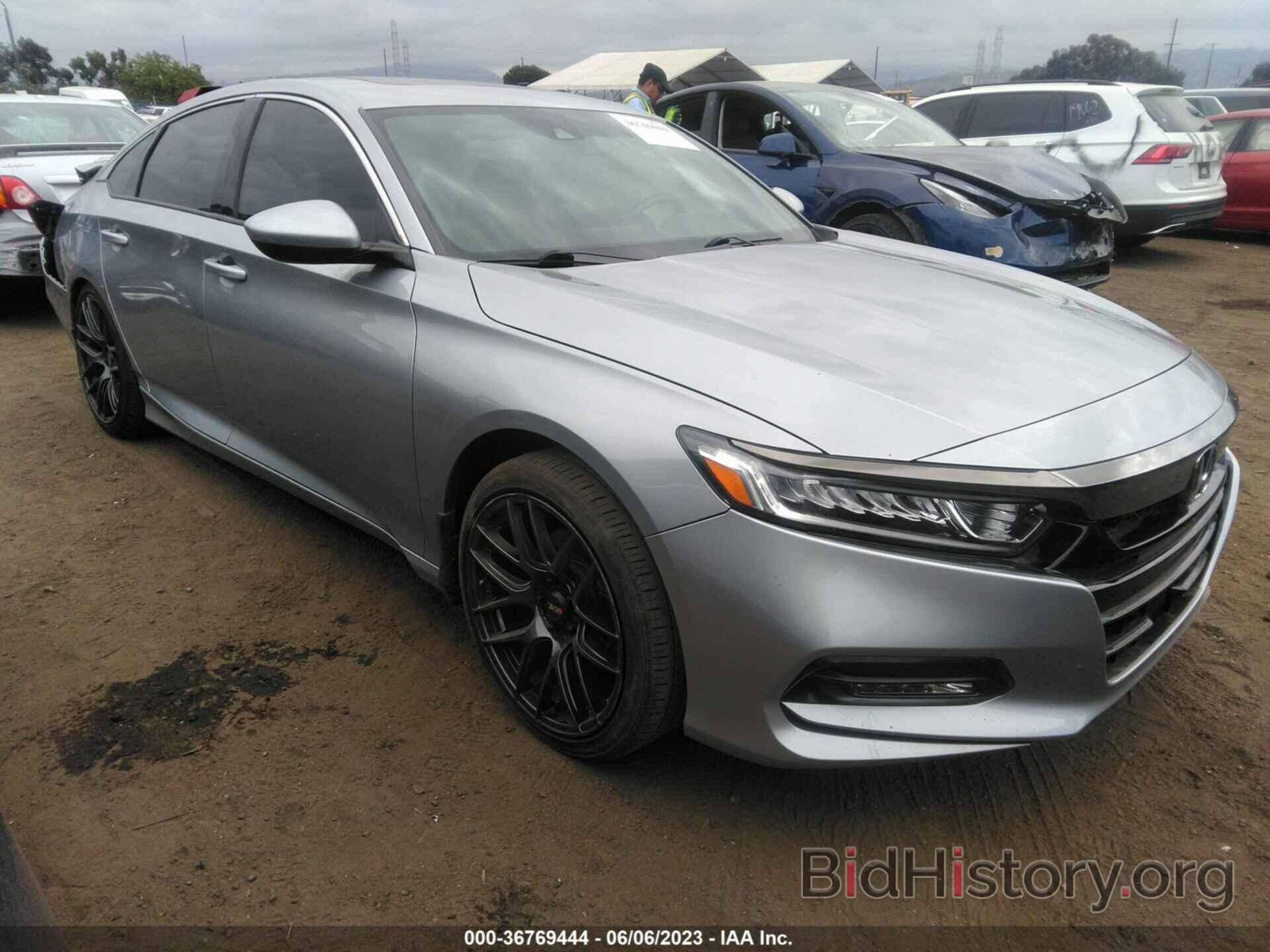 Photo 1HGCV2F35KA020898 - HONDA ACCORD SEDAN 2019