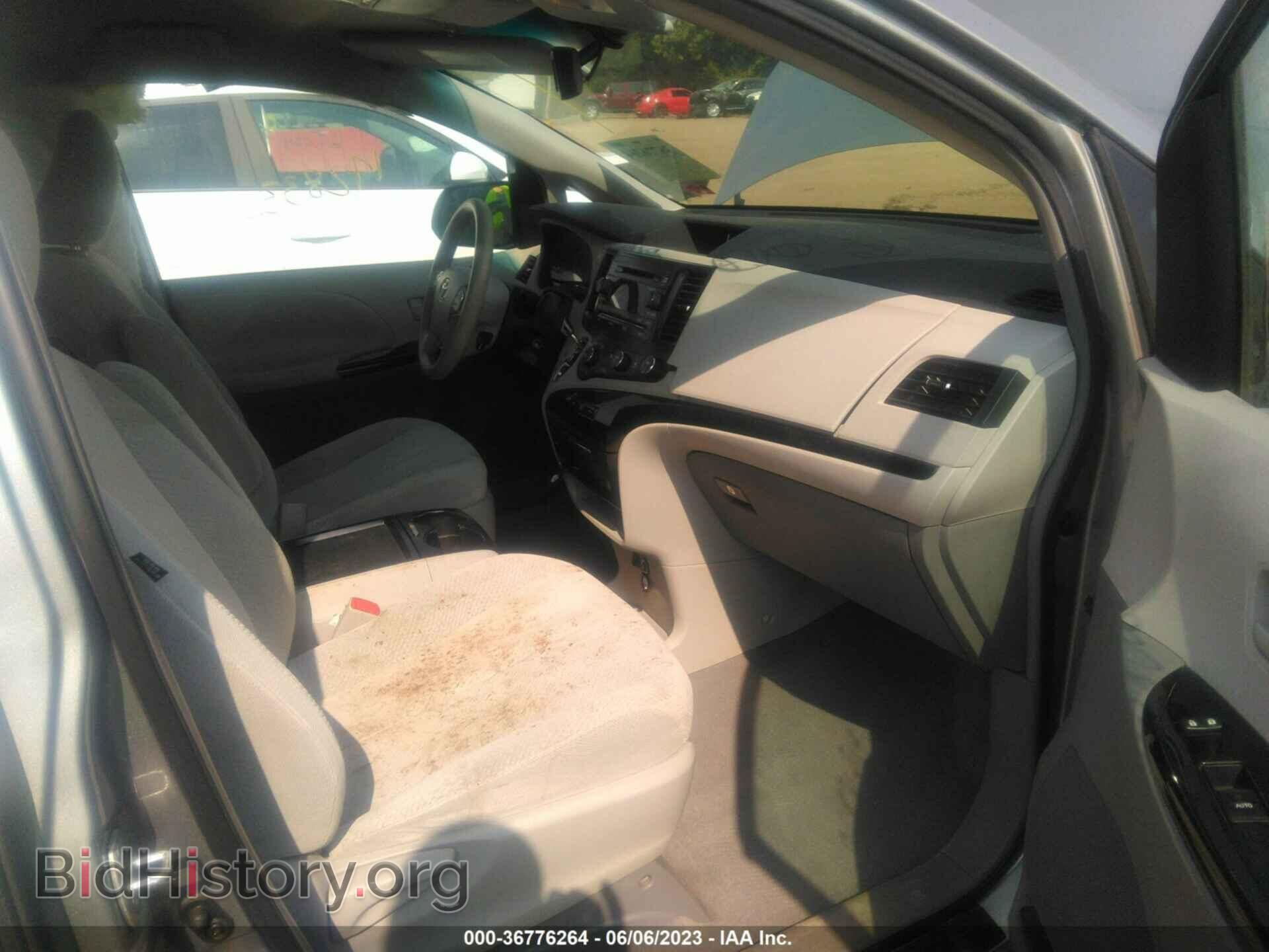 2011 TOYOTA SIENNA - VIN: 5TDKK3DC3BS048729 - Фото 5