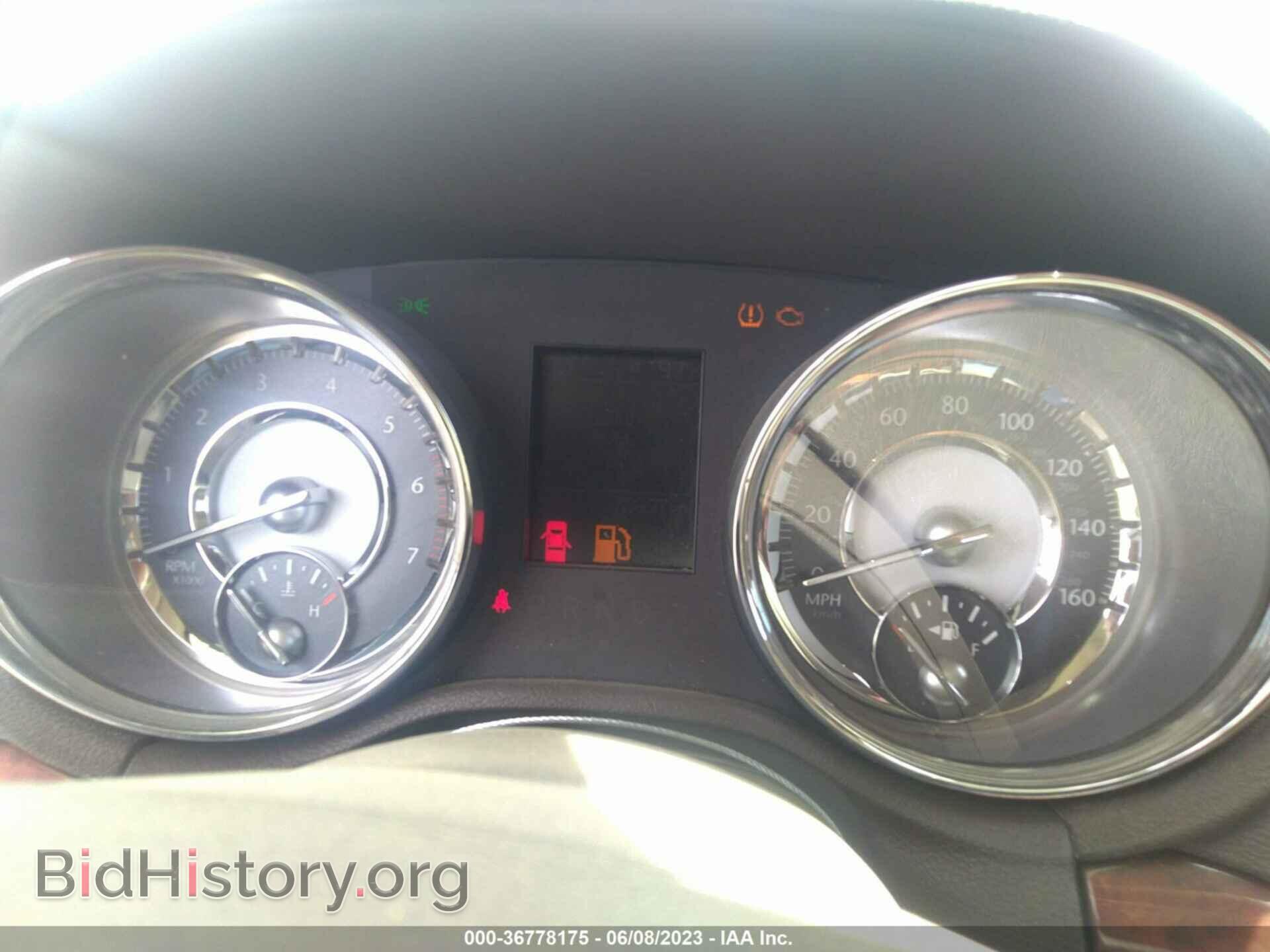 2011 CHRYSLER 300C - VIN: 2C3CA6CT0BH594479 - Фото 7