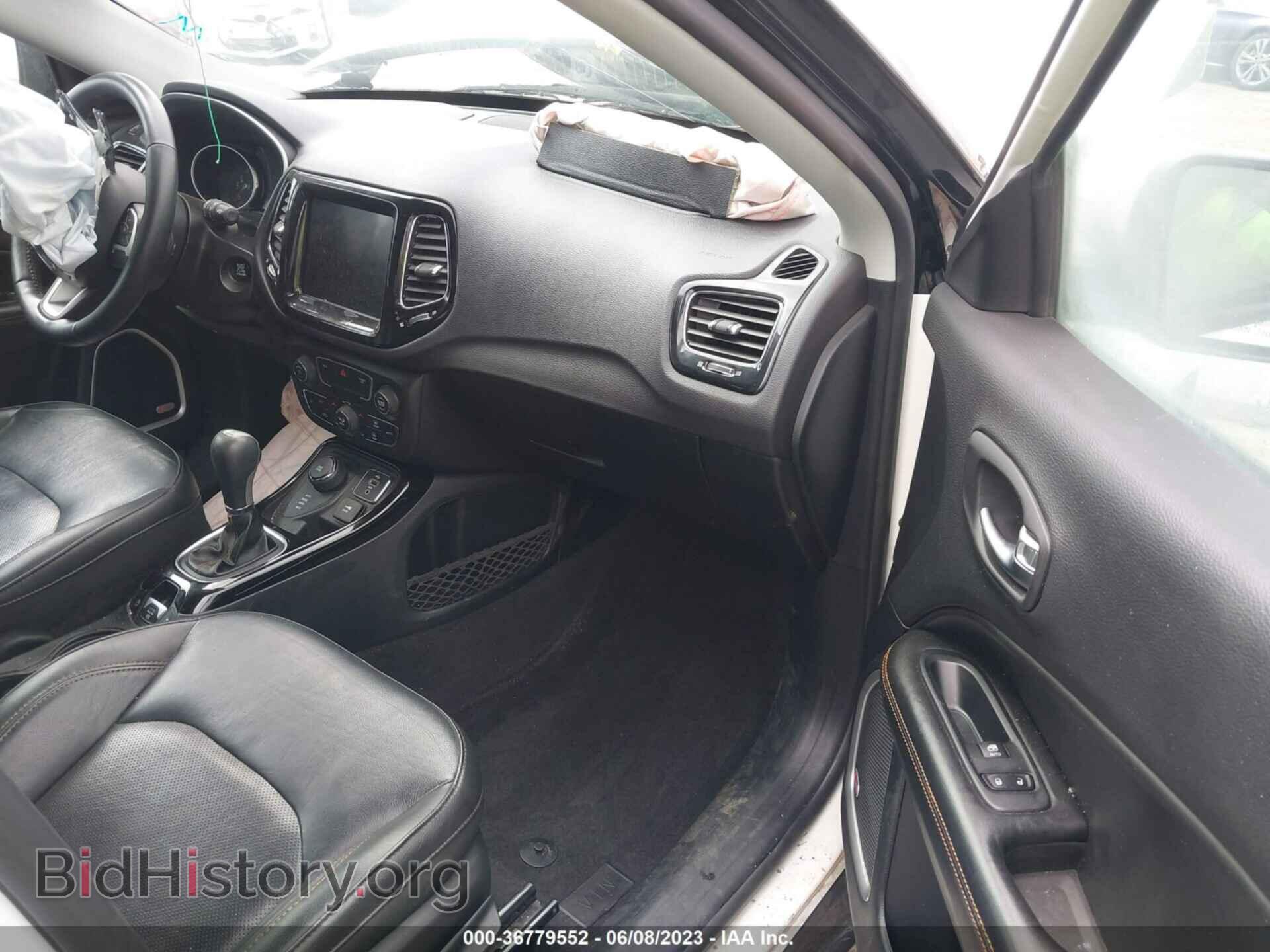 2018 JEEP COMPASS - VIN: 3C4NJDCB1JT232425 - Фото 5