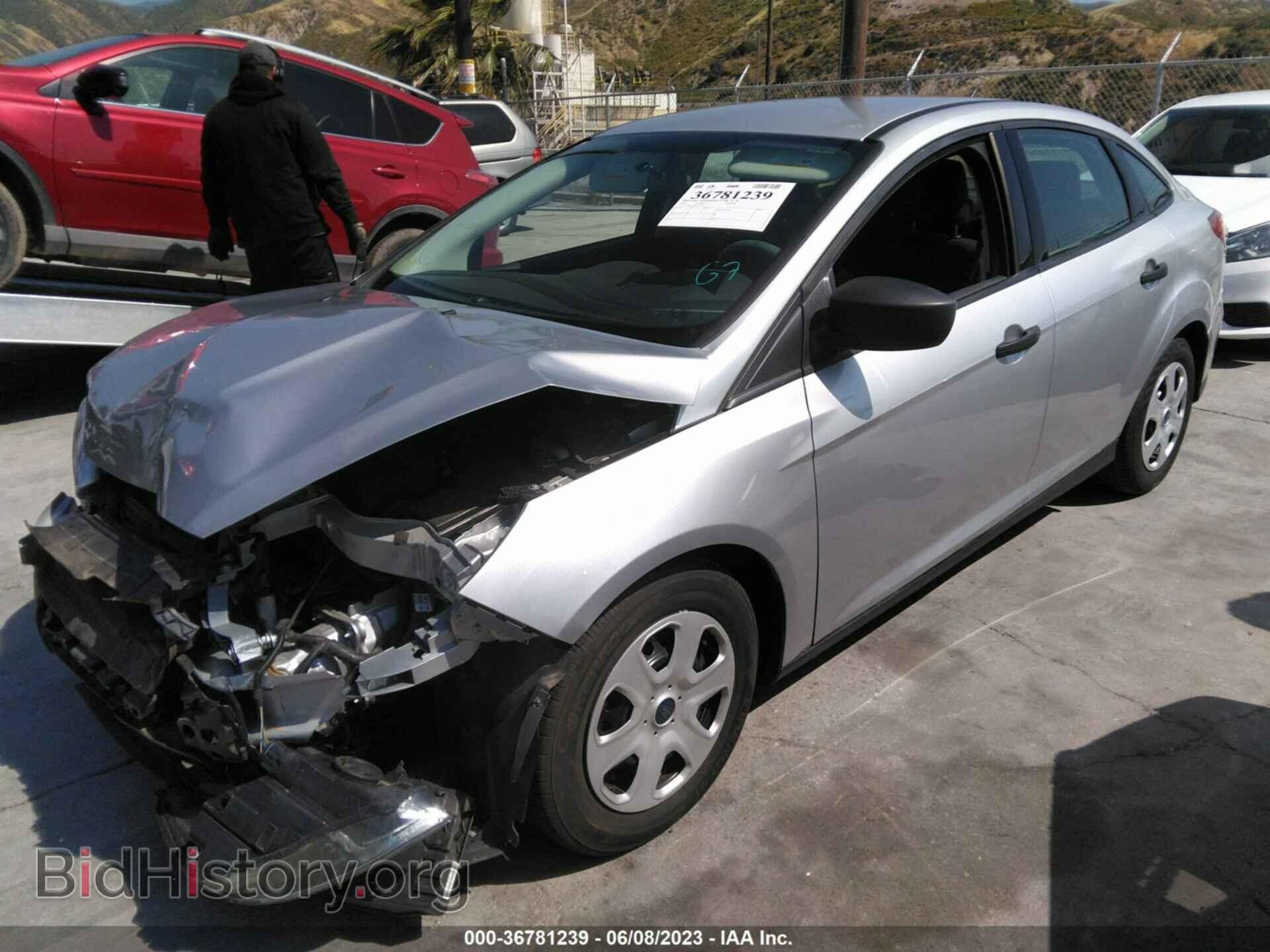 2018 FORD FOCUS - VIN: 1FADP3E20JL217594 - Фото 2