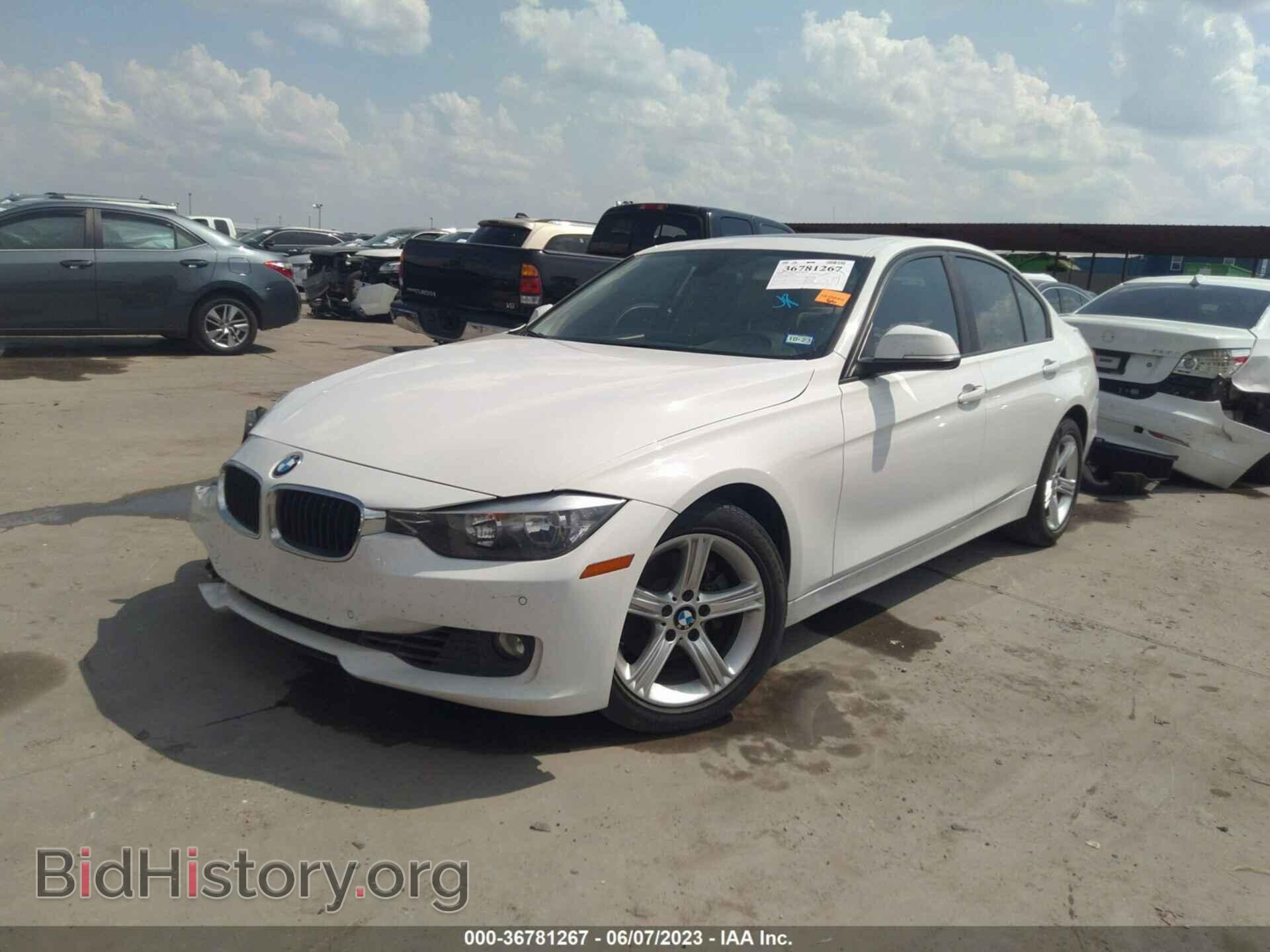 2013 BMW 3 SERIES - VIN: WBA3A5C50DJ461033 - Фото 2