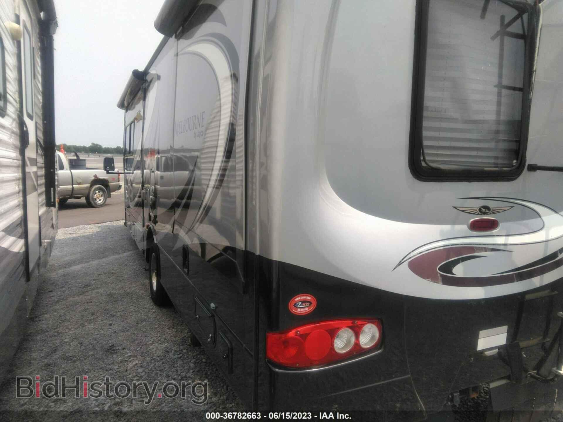 2007 FORD E-450 CUTAWAY - VIN: 1FDXE45S36DB32880 - Фото 3