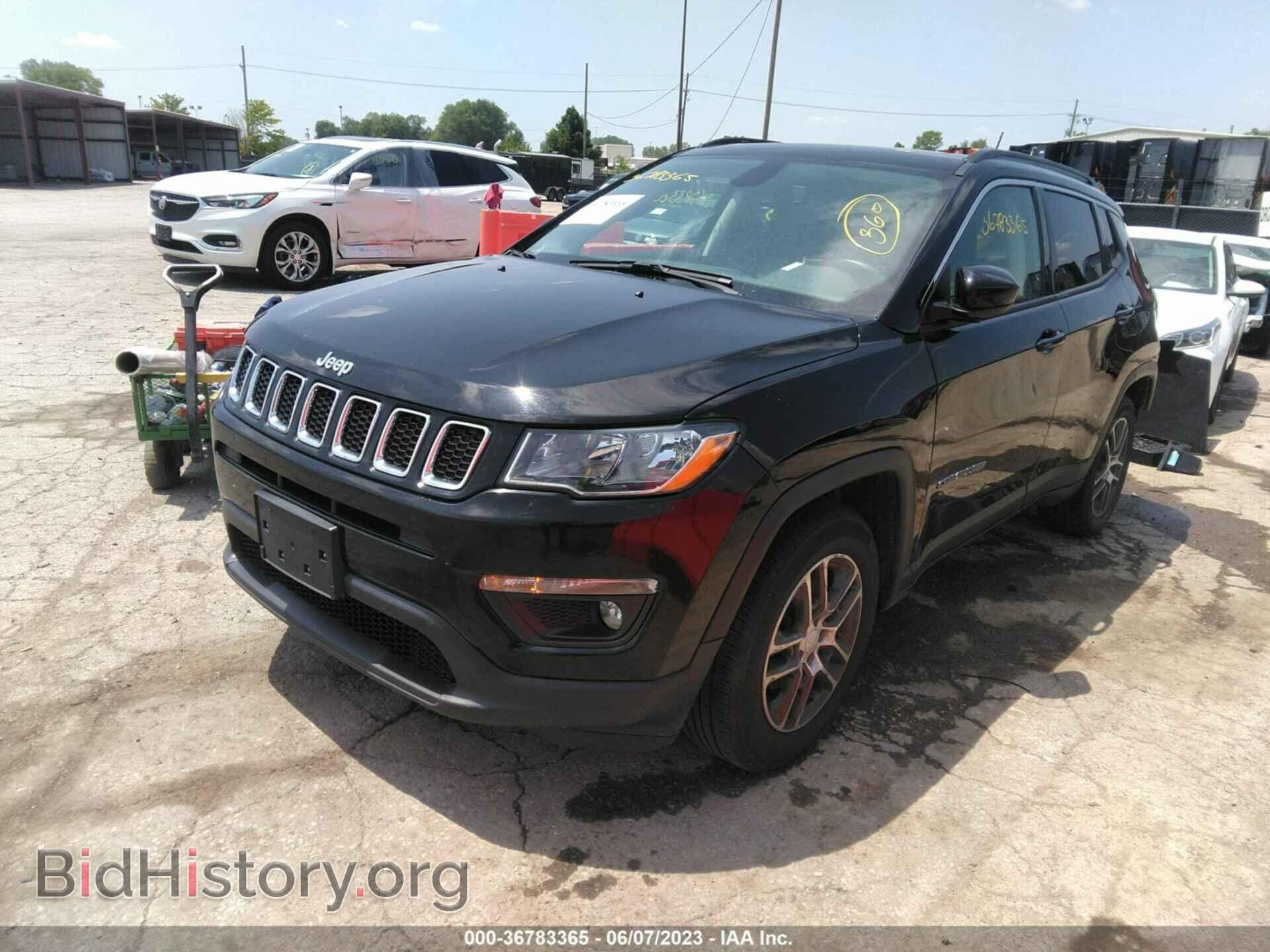 2020 JEEP COMPASS - VIN: 3C4NJCBB3LT142921 - Фото 2