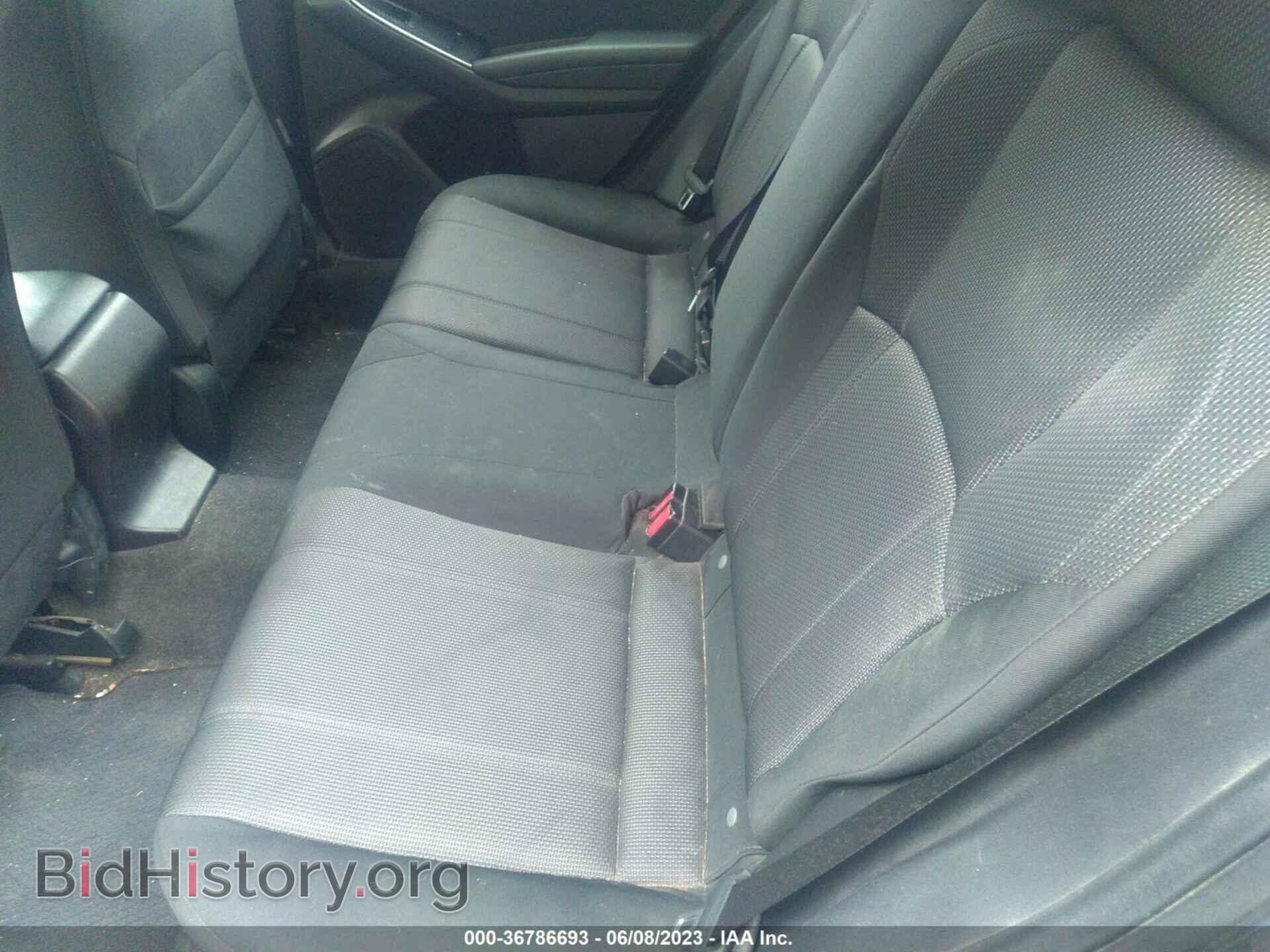 2018 SUBARU IMPREZA - VIN: 4S3GTAA62J3708877 - Фото 8
