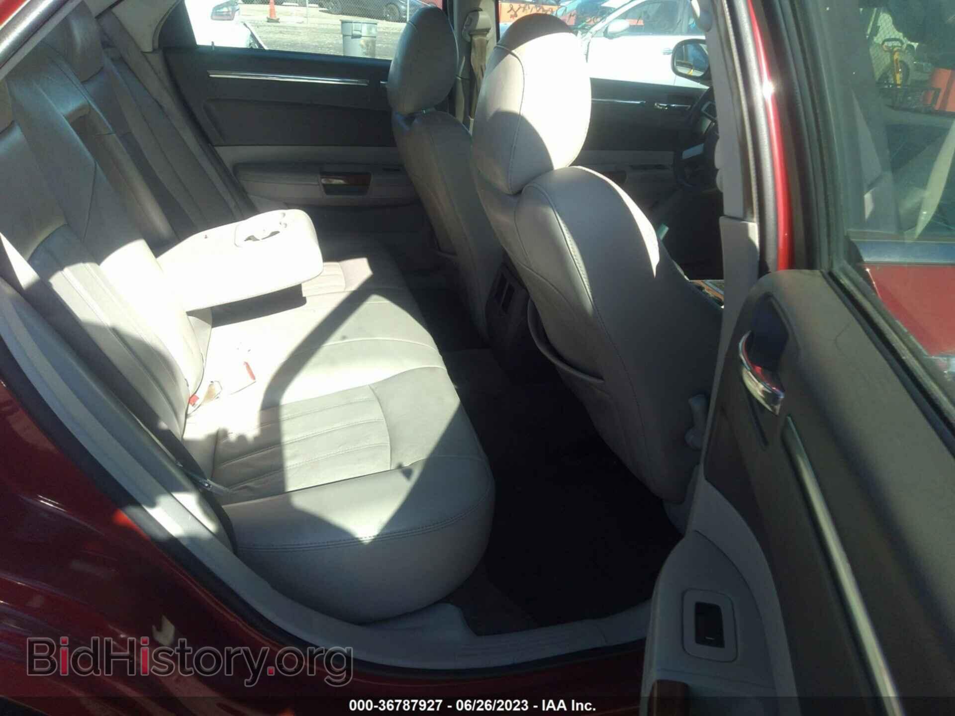 2010 CHRYSLER 300C - VIN: 2C3CA6CT8AH330912 - Фото 8
