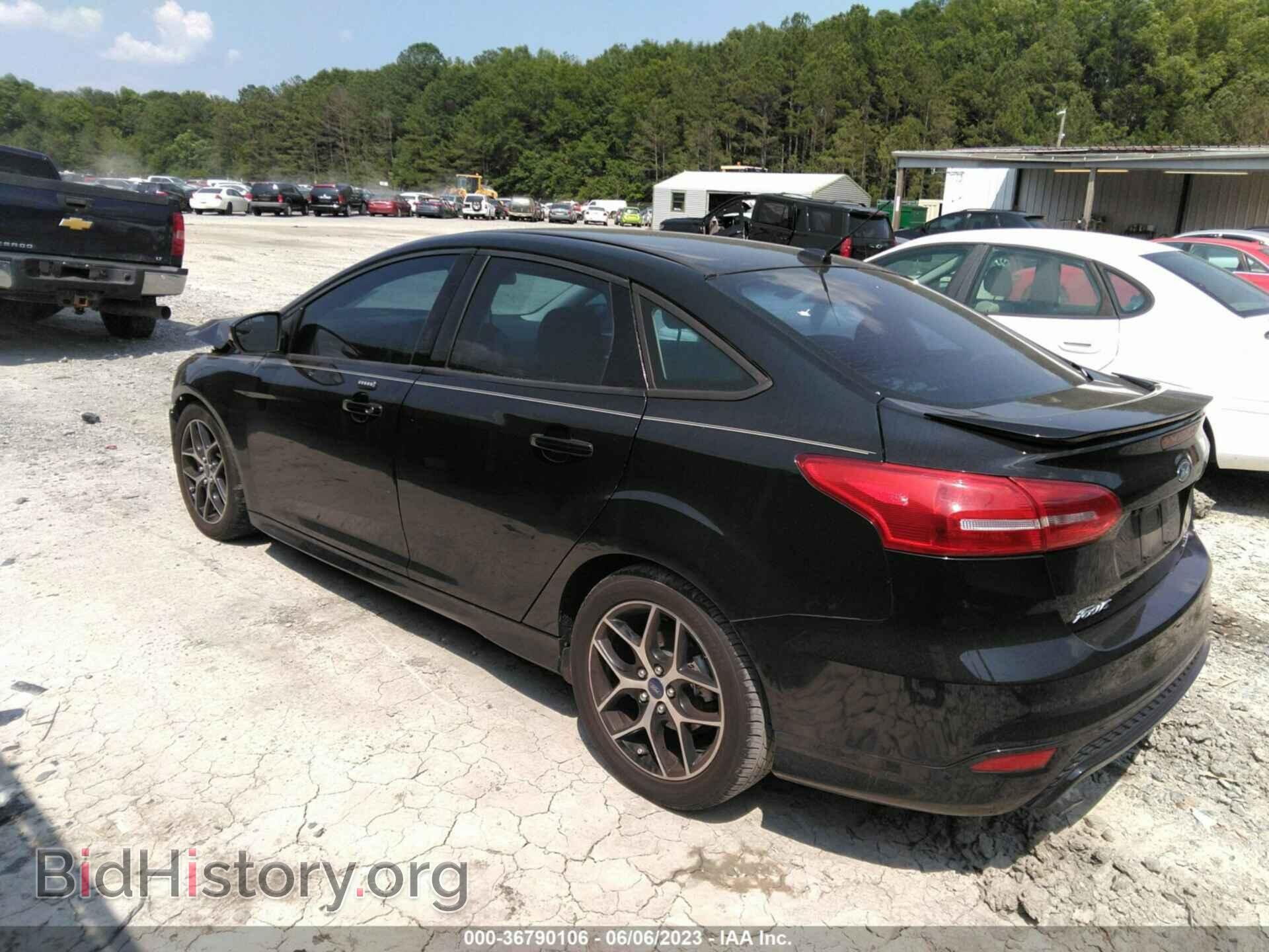 2016 FORD FOCUS - VIN: 1FADP3F24GL207240 - Фото 3