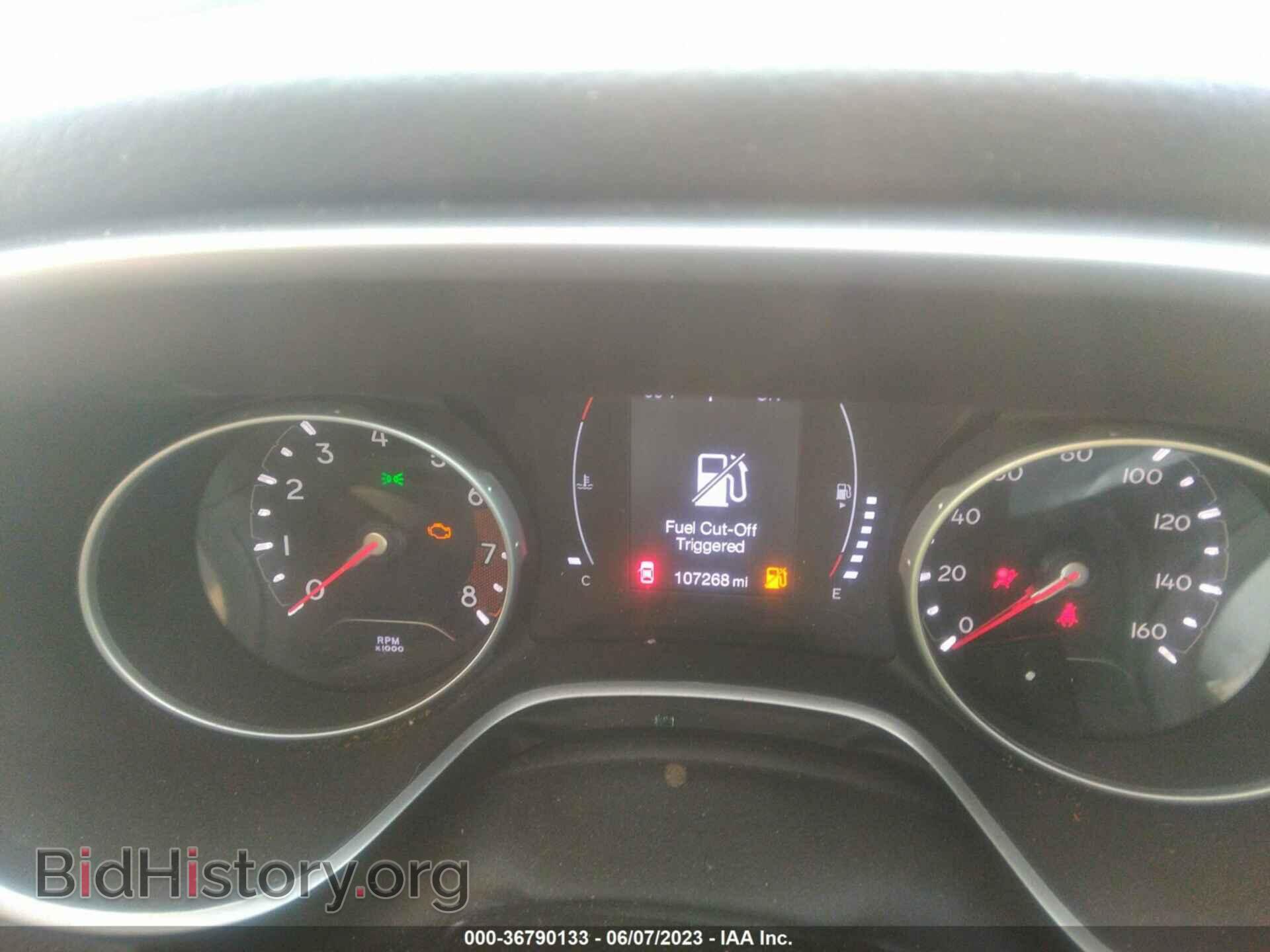 2018 JEEP COMPASS - VIN: 3C4NJCBB3JT272520 - Фото 7