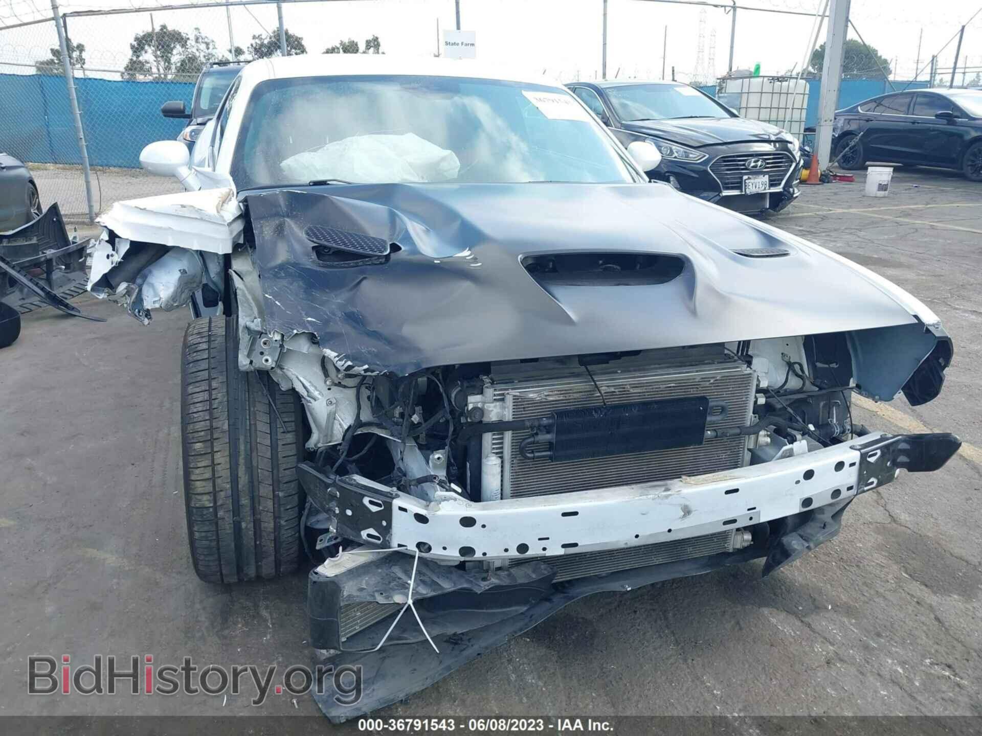 2016 DODGE CHALLENGER - VIN: 2C3CDZC94GH270875 - Фото 6
