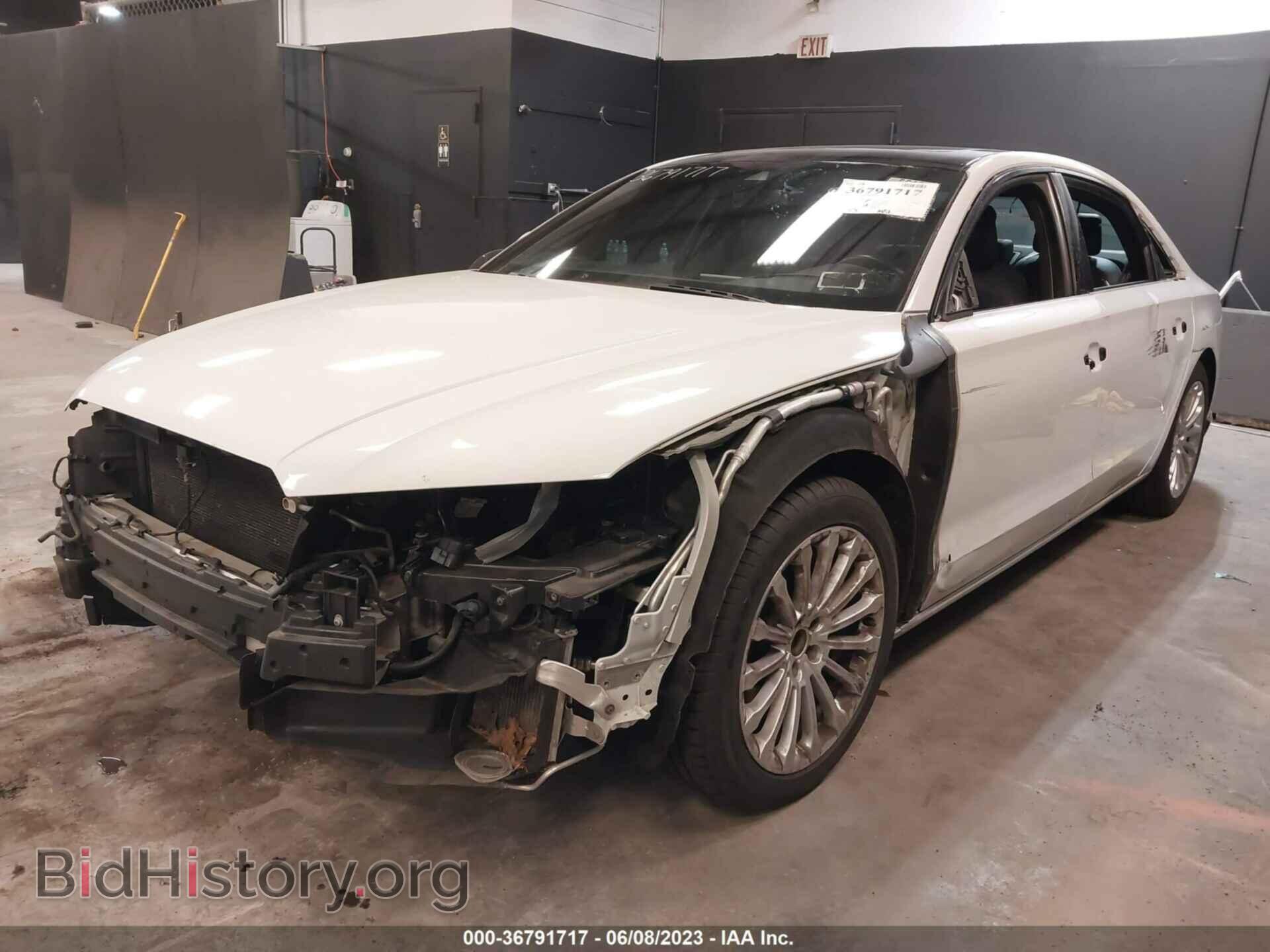 2016 AUDI A8 L - VIN: WAU34AFD6GN003870 - Фото 2