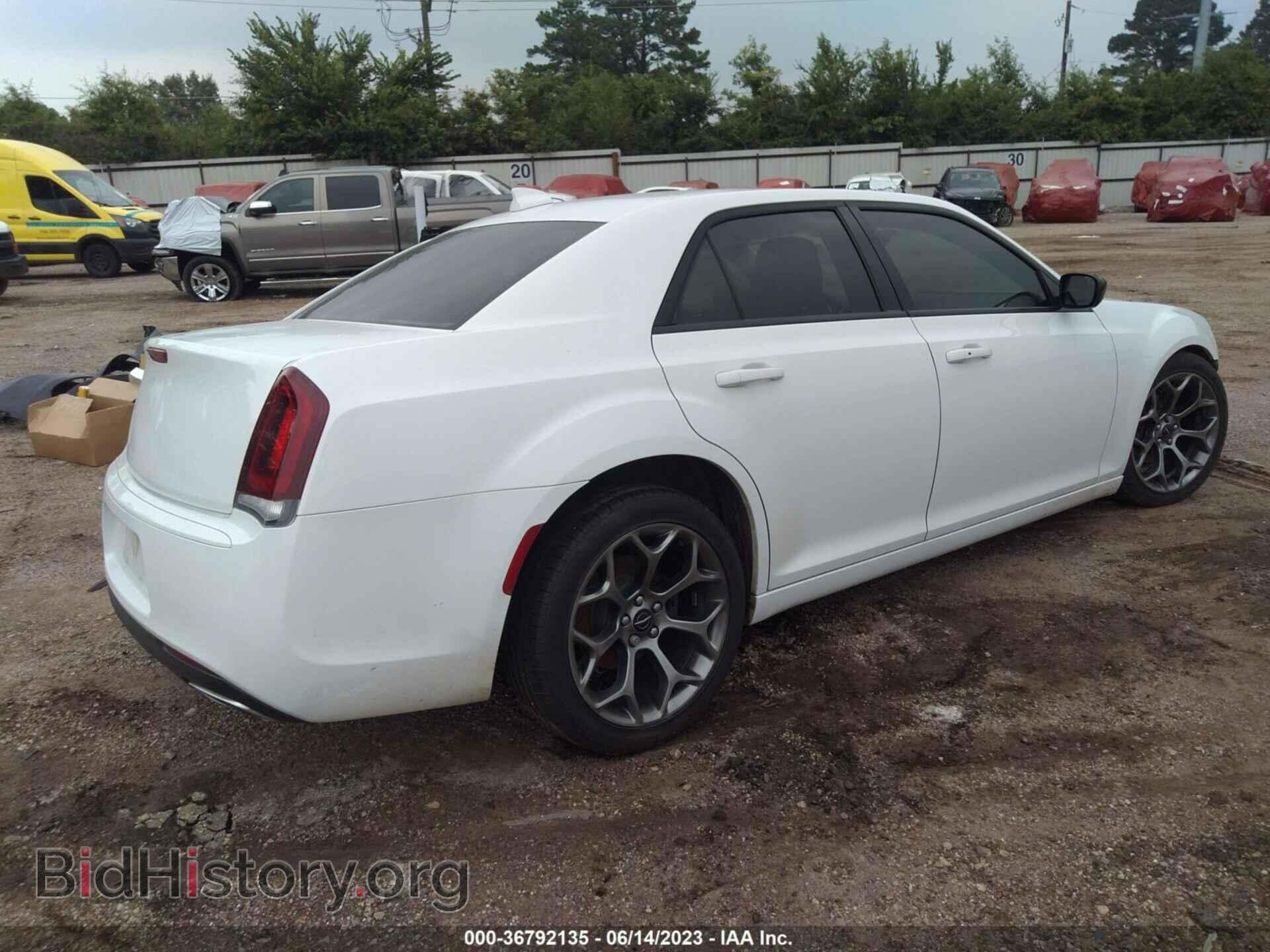 2018 CHRYSLER 300 - VIN: 2C3CCAAG0JH308308 - Фото 4
