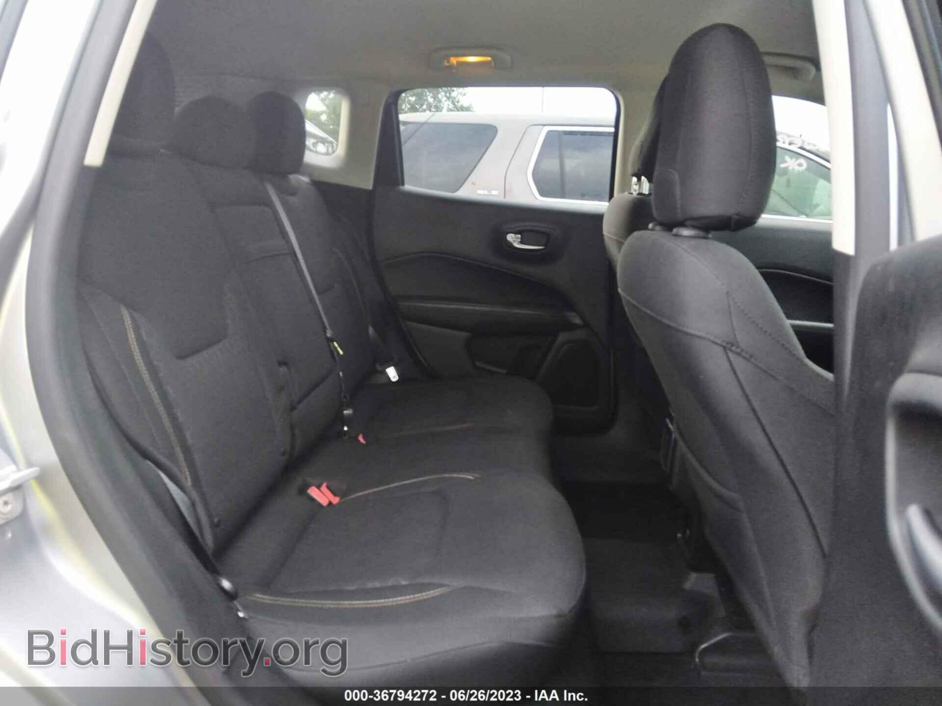 2018 JEEP COMPASS - VIN: 3C4NJDAB6JT178798 - Фото 8