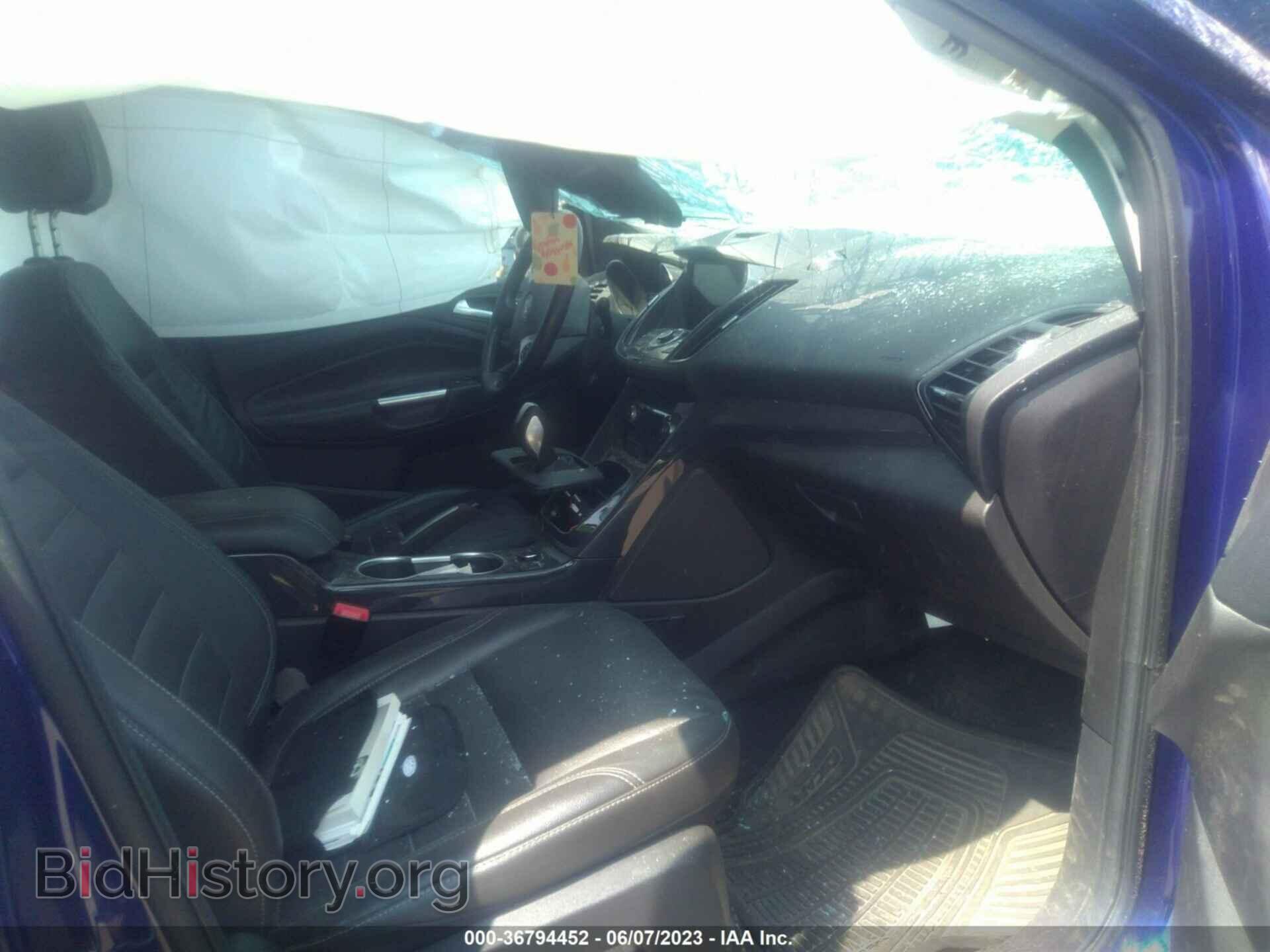 2016 FORD ESCAPE - VIN: 1FMCU9J90GUA65898 - Photo 5