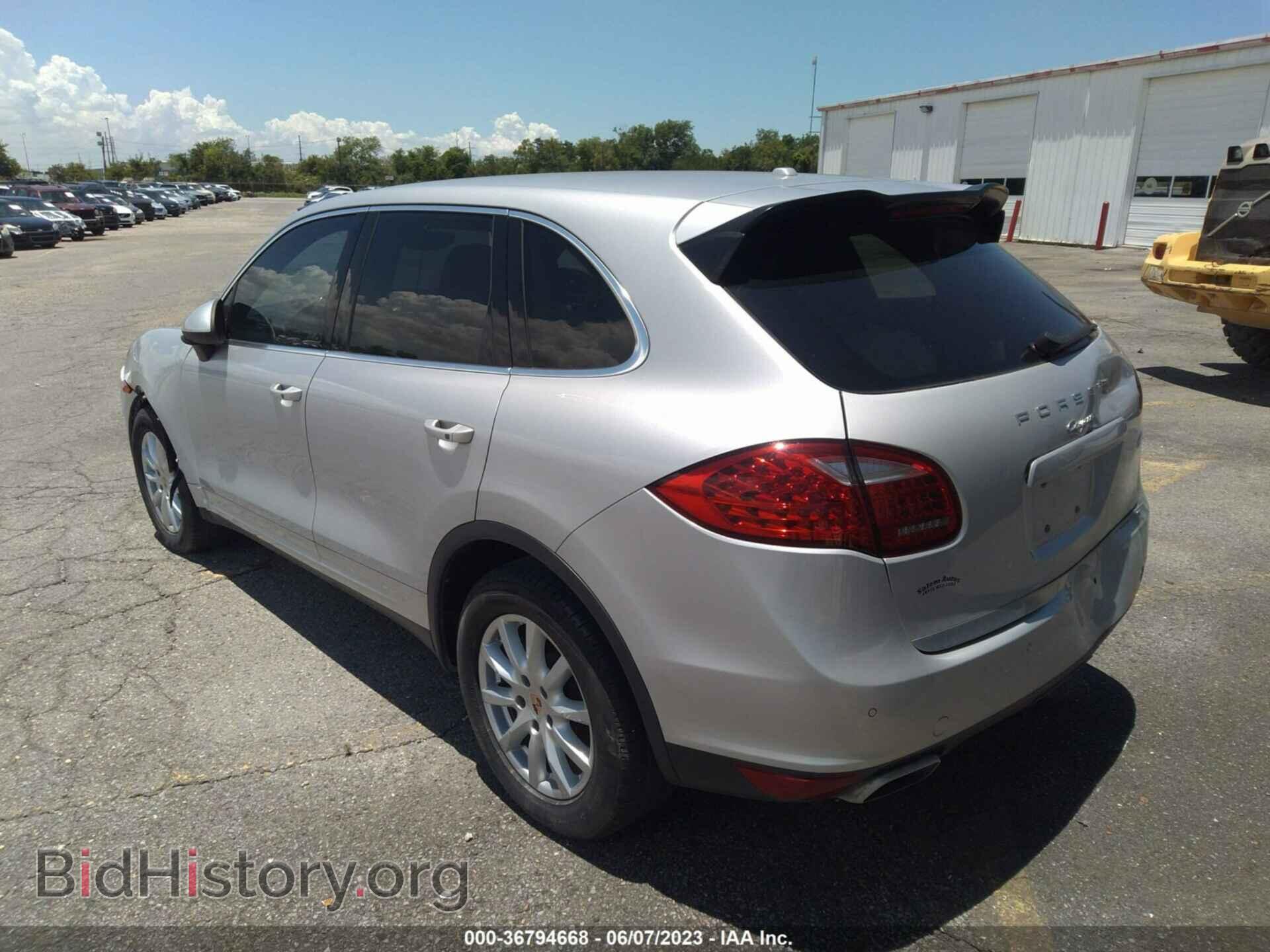 2014 PORSCHE CAYENNE - VIN: WP1AA2A26ELA05608 - Фото 3