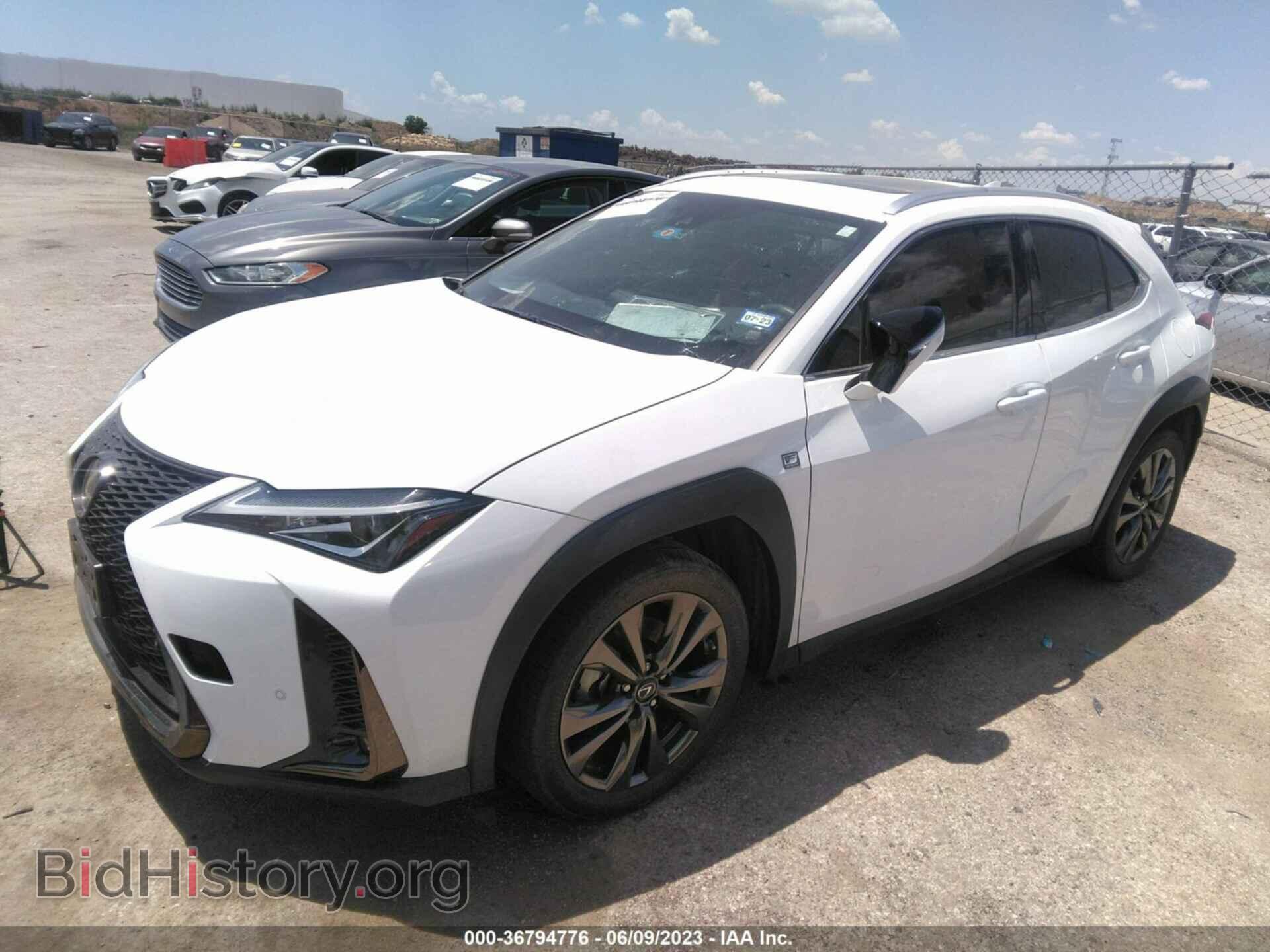 2019 LEXUS UX - VIN: JTHY3JBH5K2000455 - Photo 2
